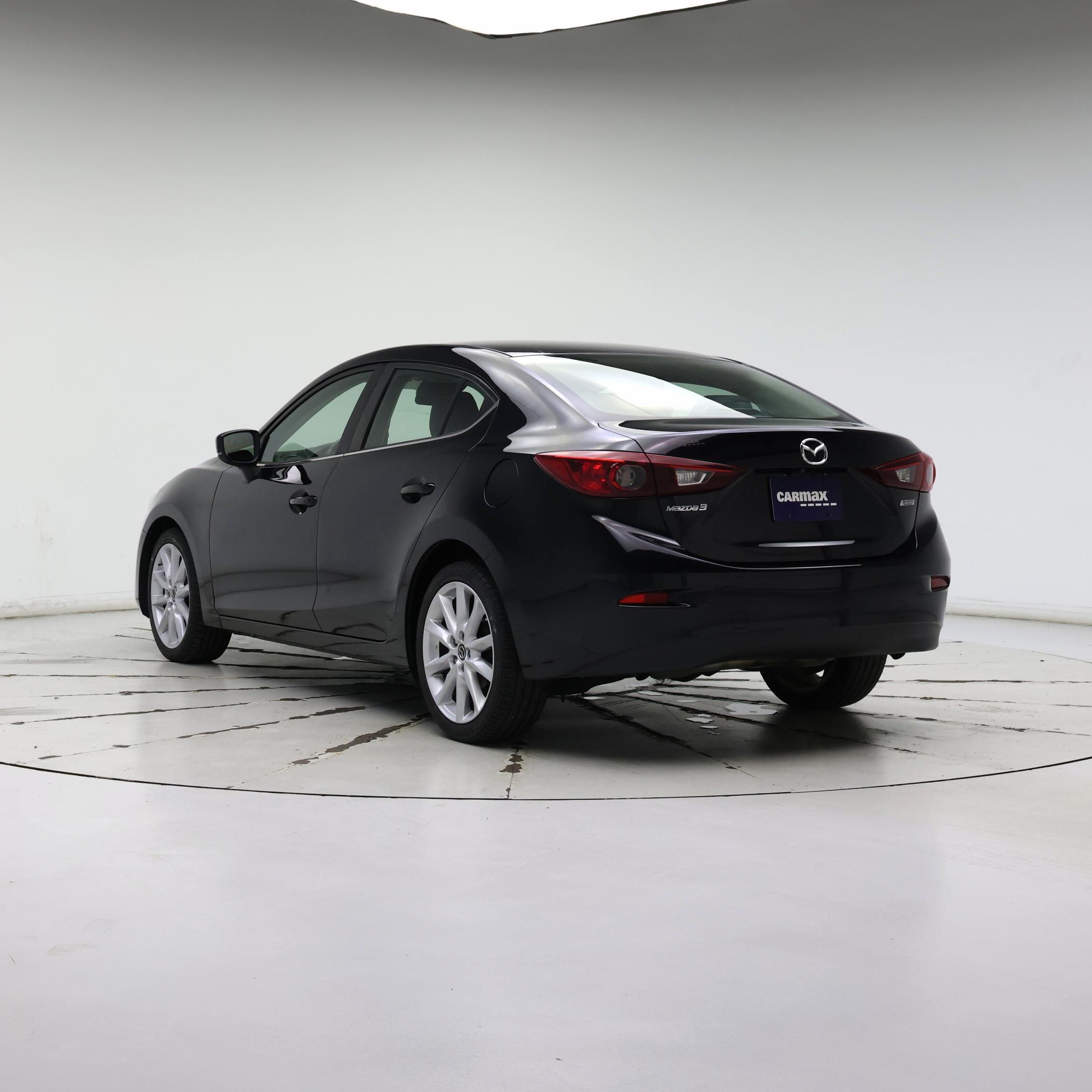 Thumbnail: 2017 Mazda Mazda3 - 2