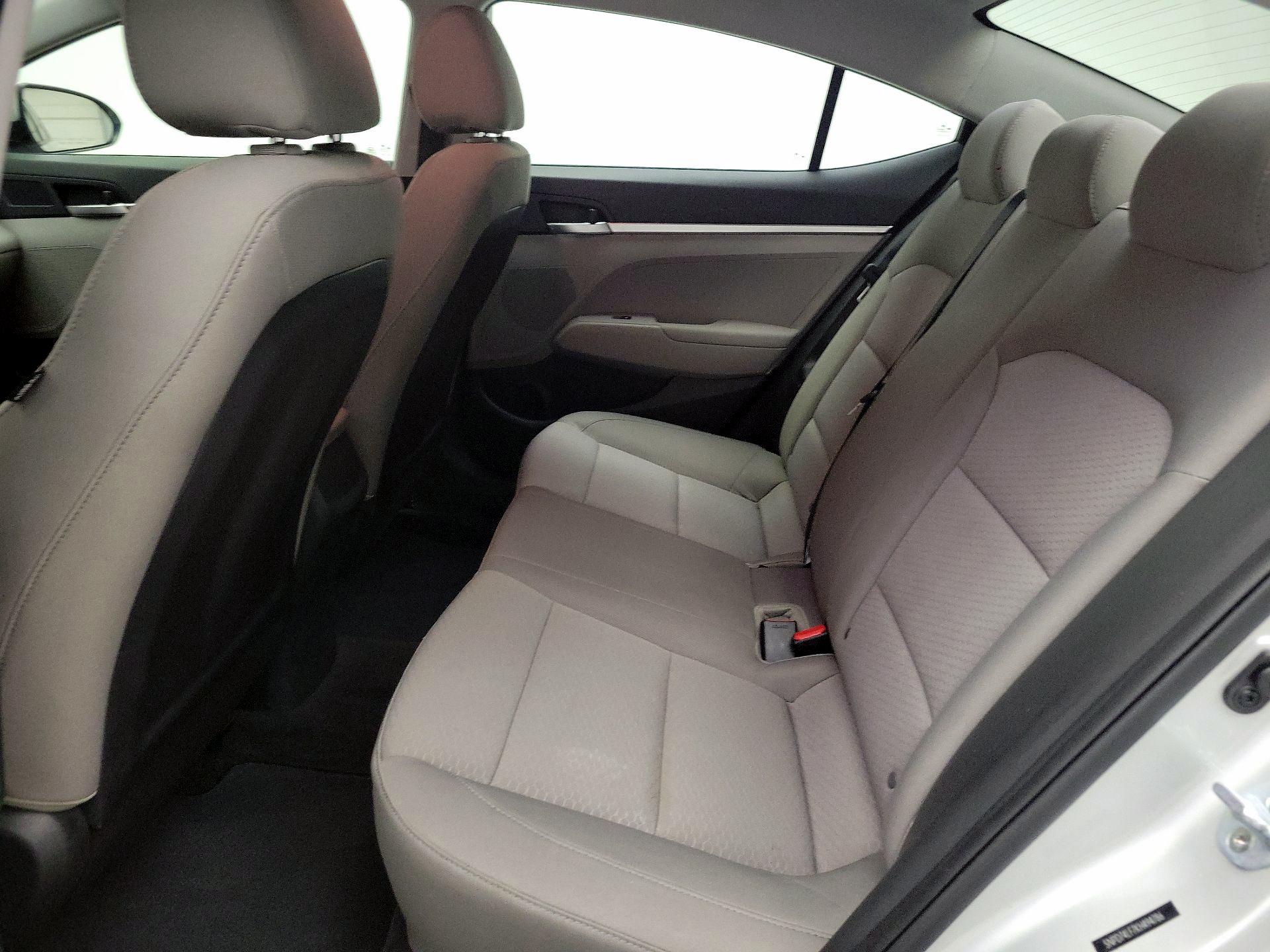Thumbnail: 2019 Hyundai Elantra - 18