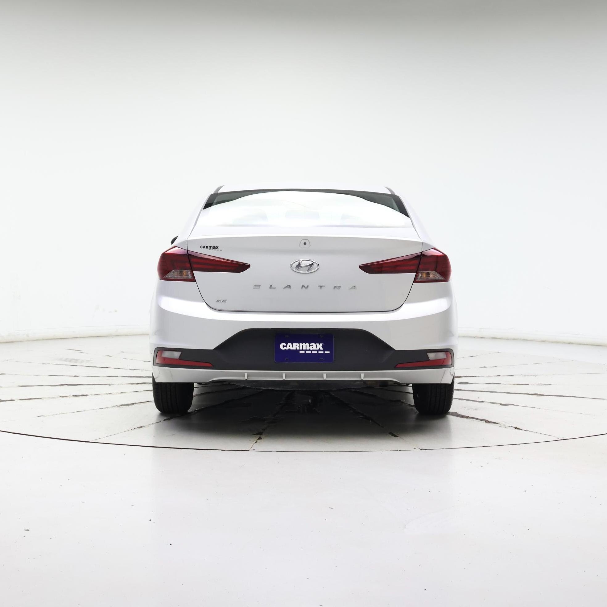 Thumbnail: 2019 Hyundai Elantra - 6