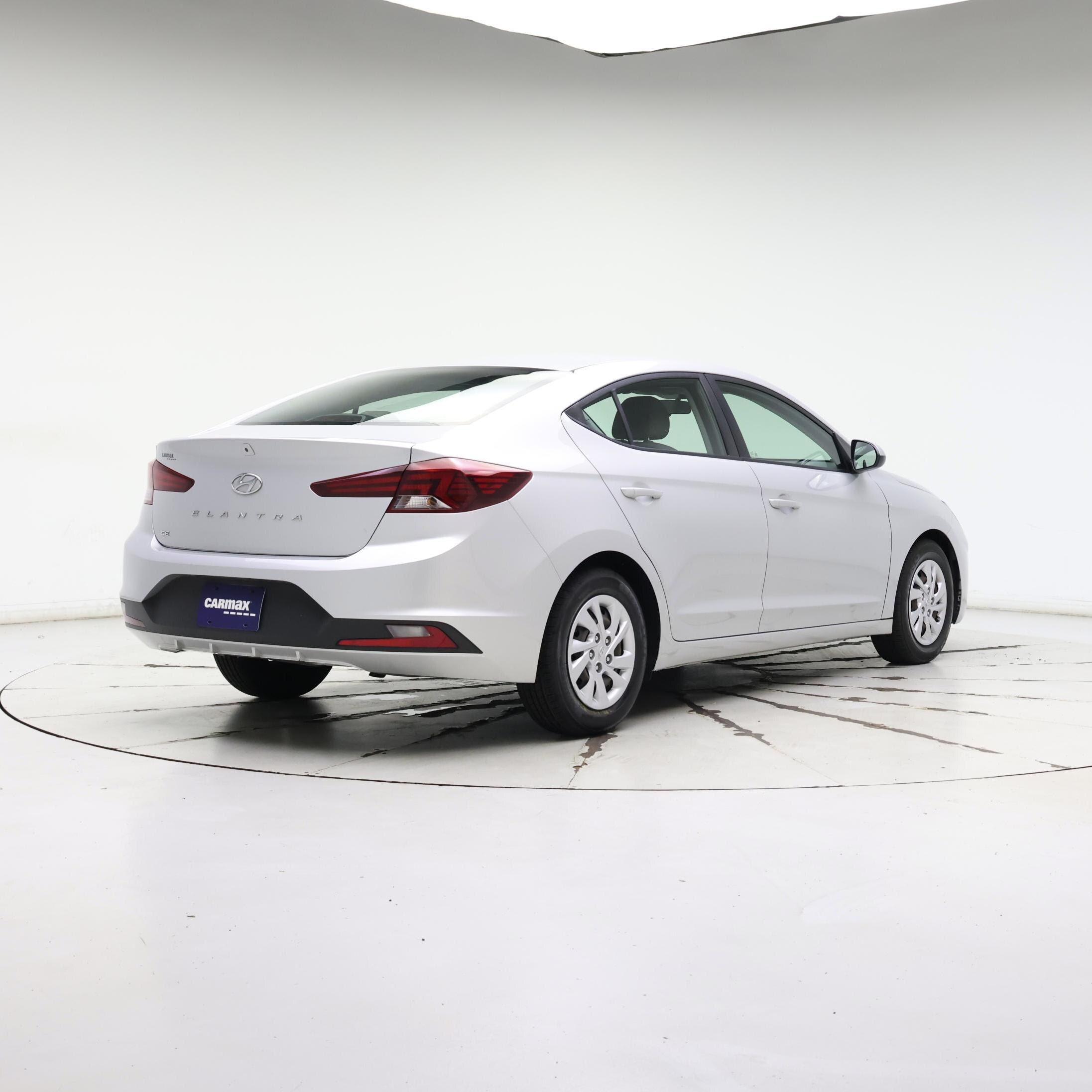 Thumbnail: 2019 Hyundai Elantra - 8
