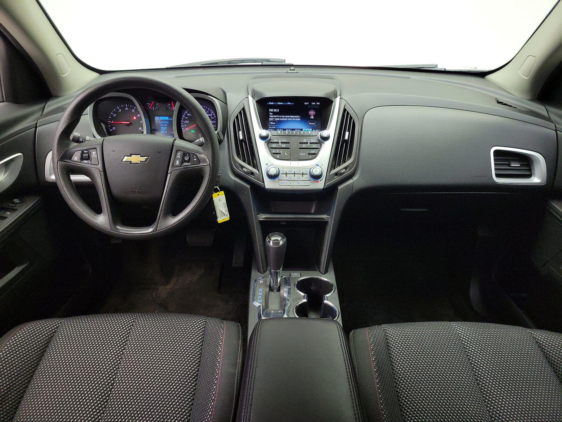 Thumbnail: 2017 Chevrolet Equinox - 9