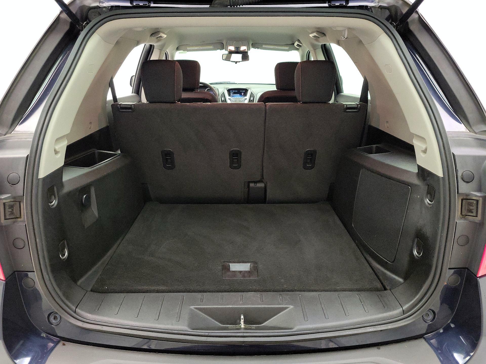 Thumbnail: 2017 Chevrolet Equinox - 18