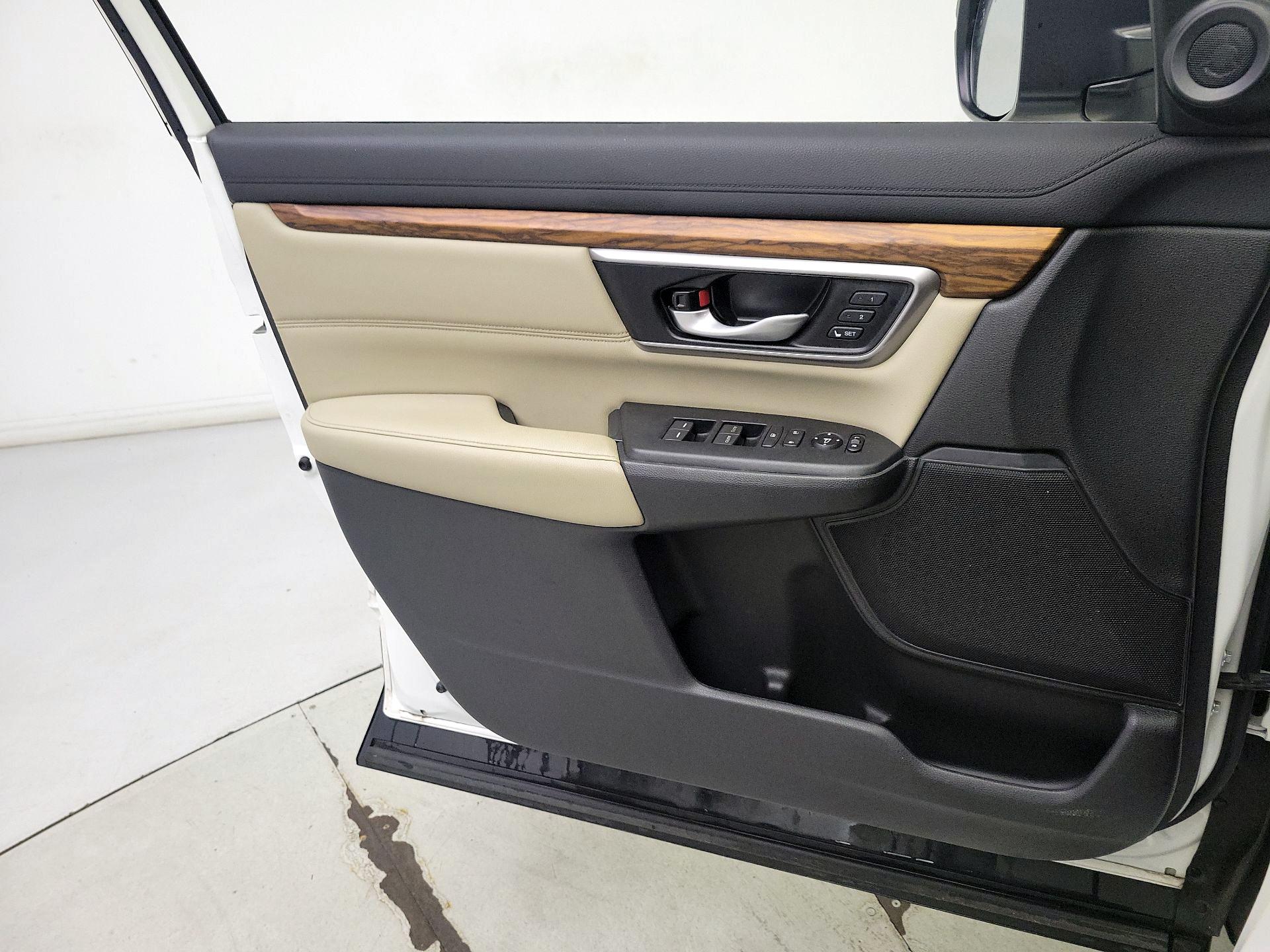 Thumbnail: 2018 Honda CR-V - 12