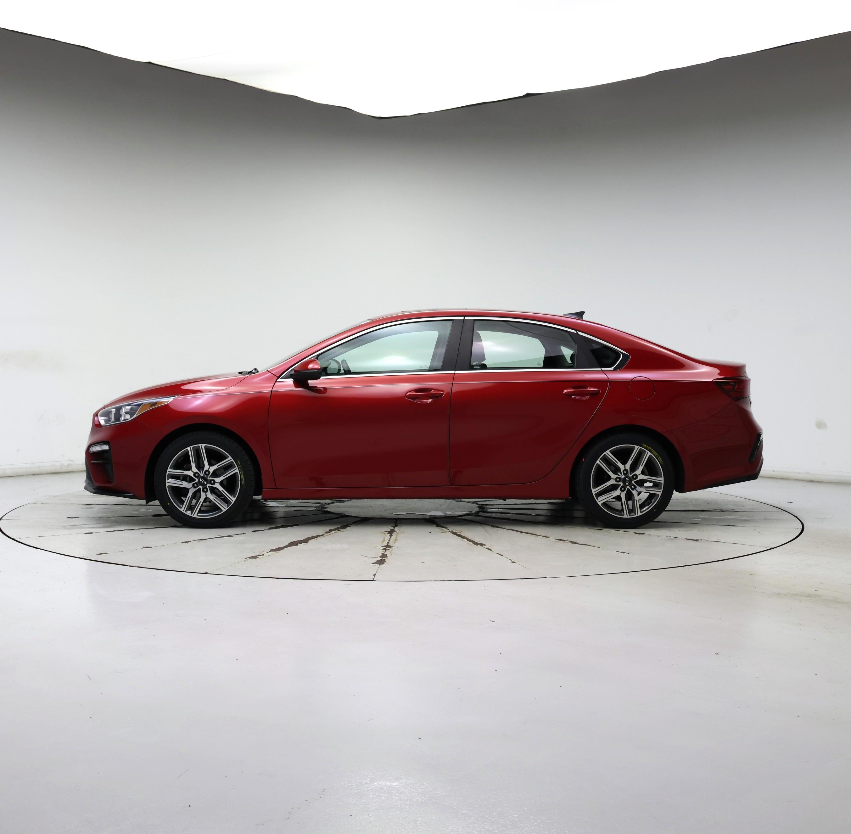 Thumbnail: 2021 Kia Forte - 3