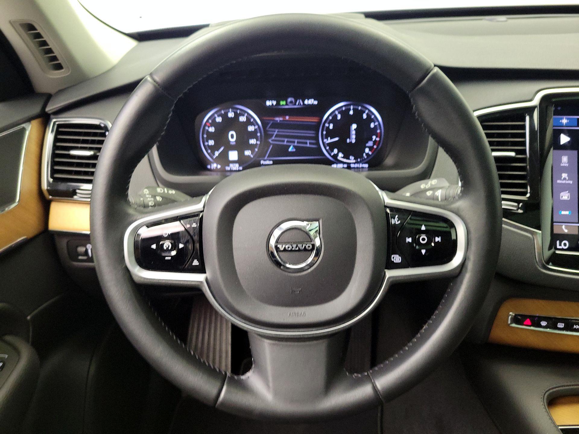 Thumbnail: 2021 Volvo XC90 - 10