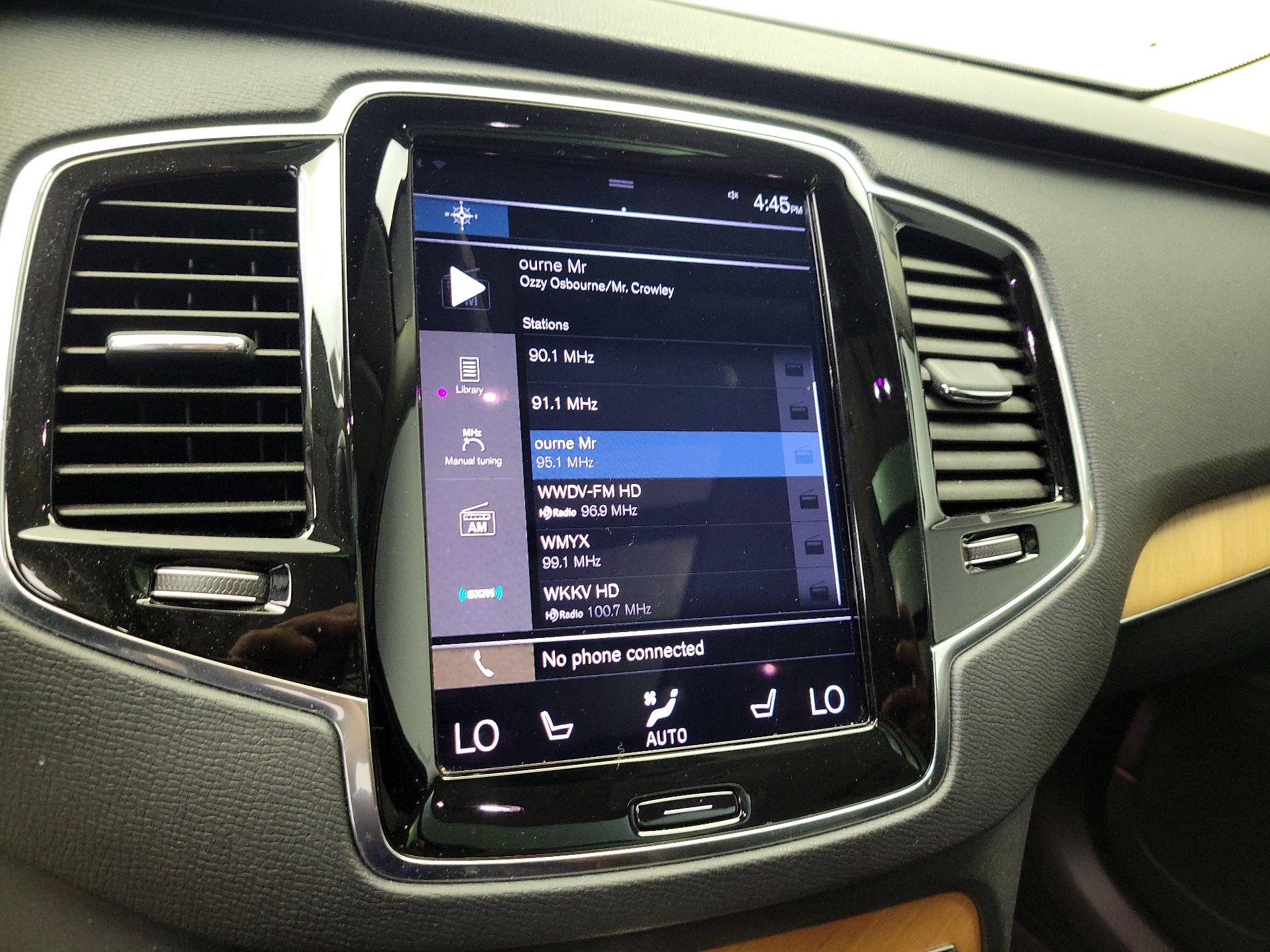 Thumbnail: 2021 Volvo XC90 - 15