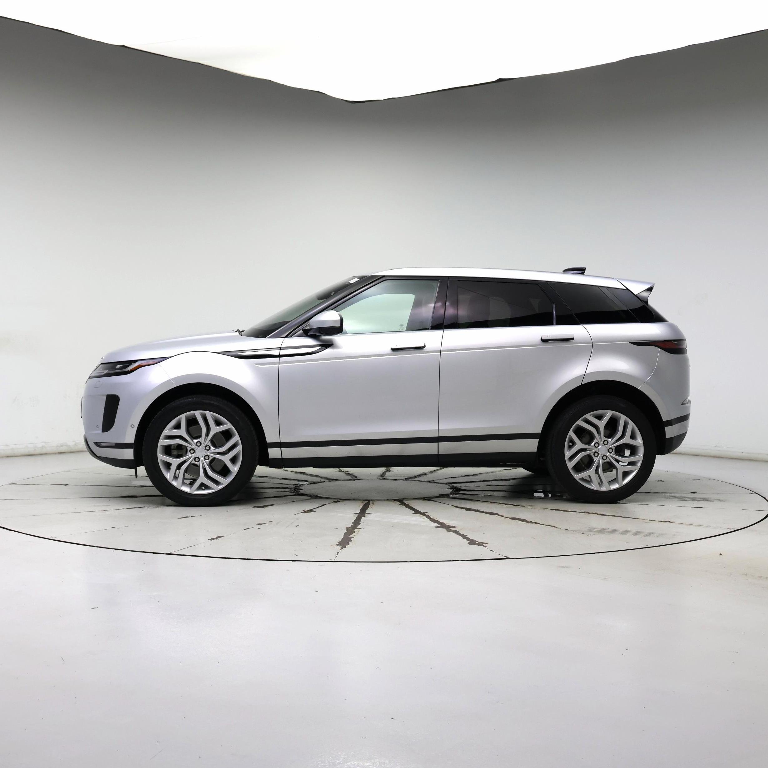 Thumbnail: 2020 Land Rover Range Rover Evoque - 3