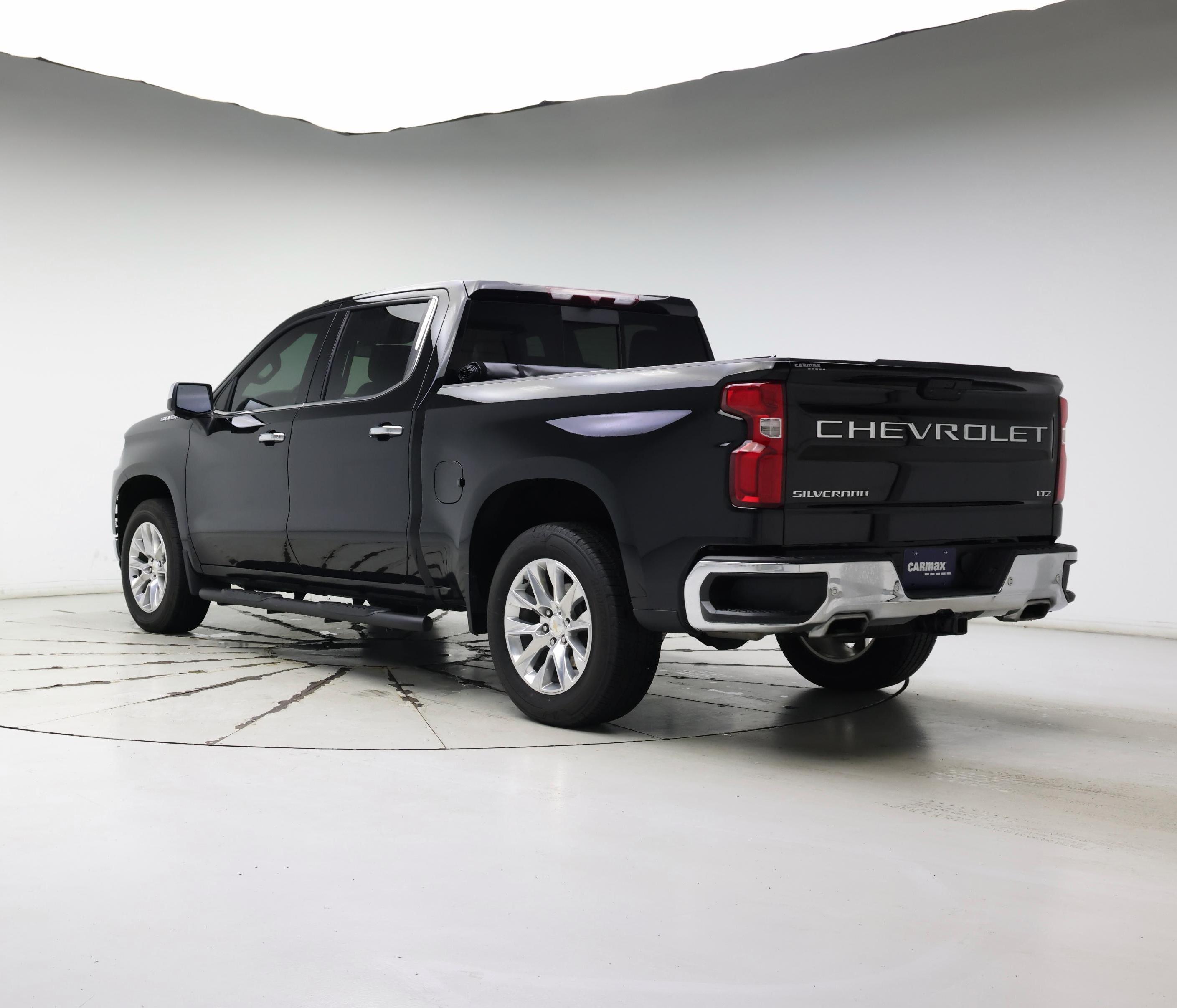 Thumbnail: 2021 Chevrolet Silverado 1500 - 2