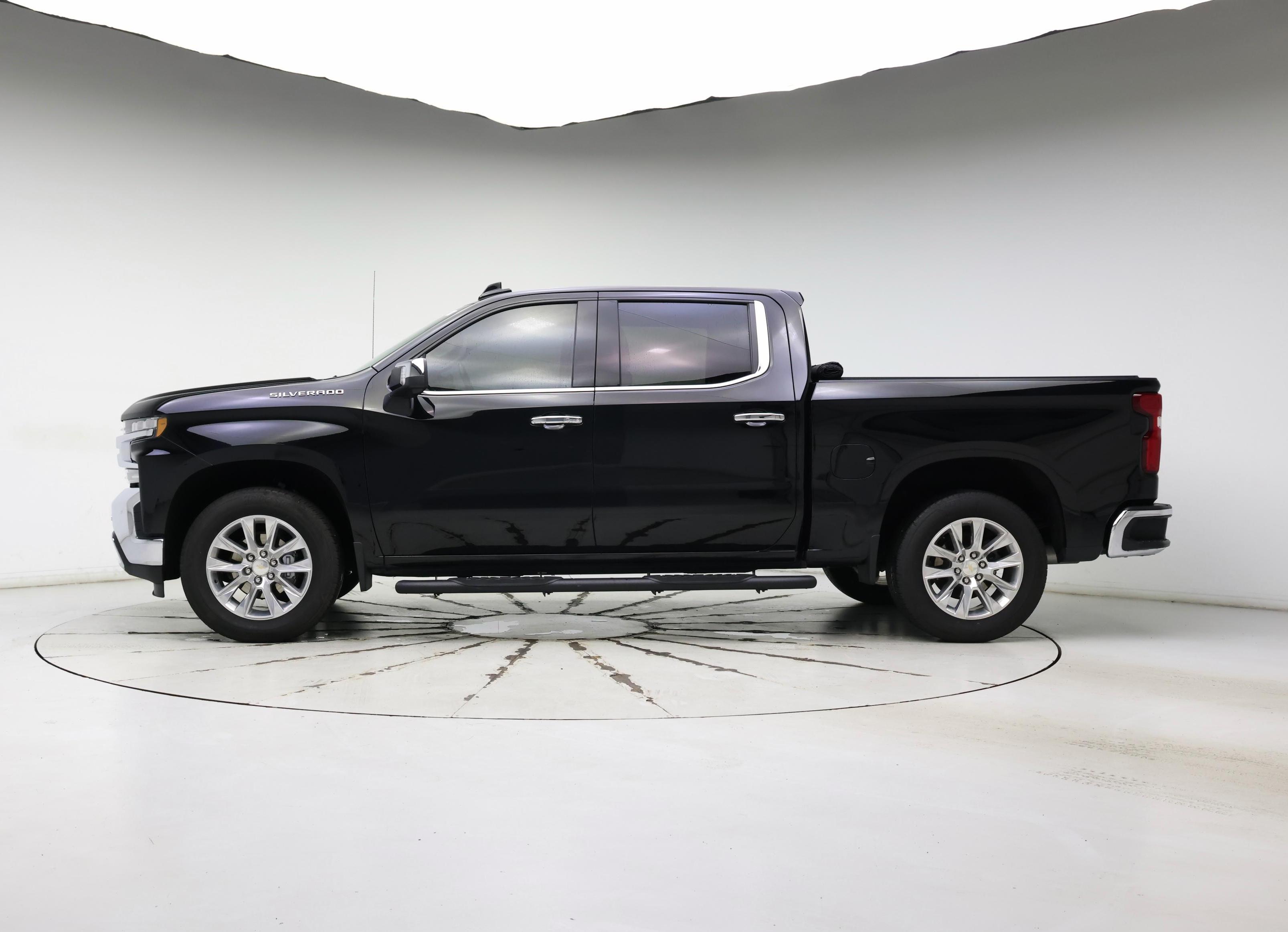 Thumbnail: 2021 Chevrolet Silverado 1500 - 3