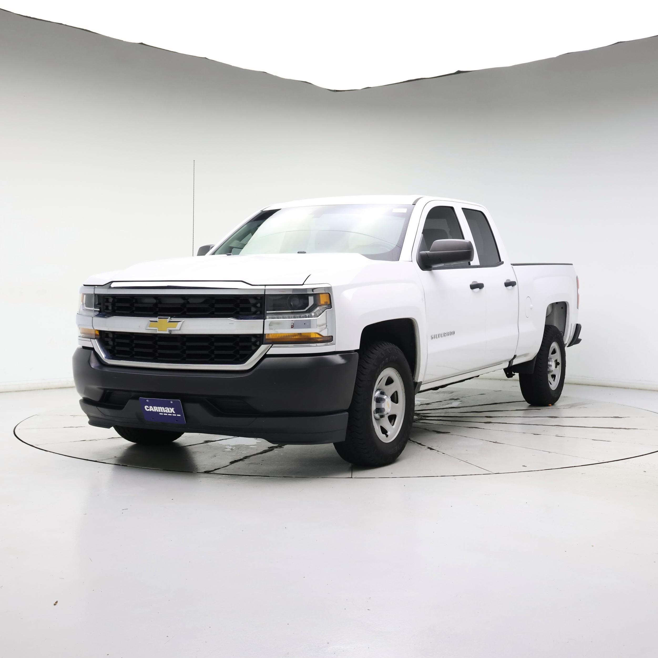 Thumbnail: 2017 Chevrolet Silverado 1500 - 4