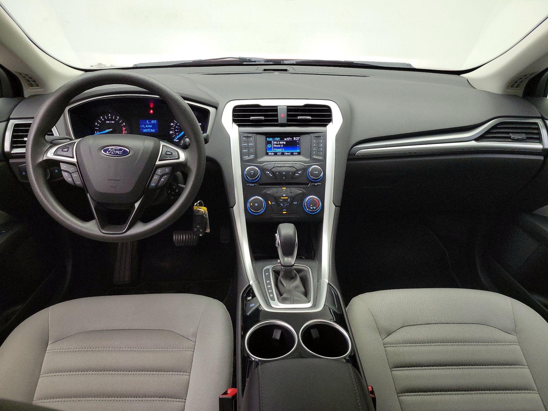 Thumbnail: 2013 Ford Fusion - 9