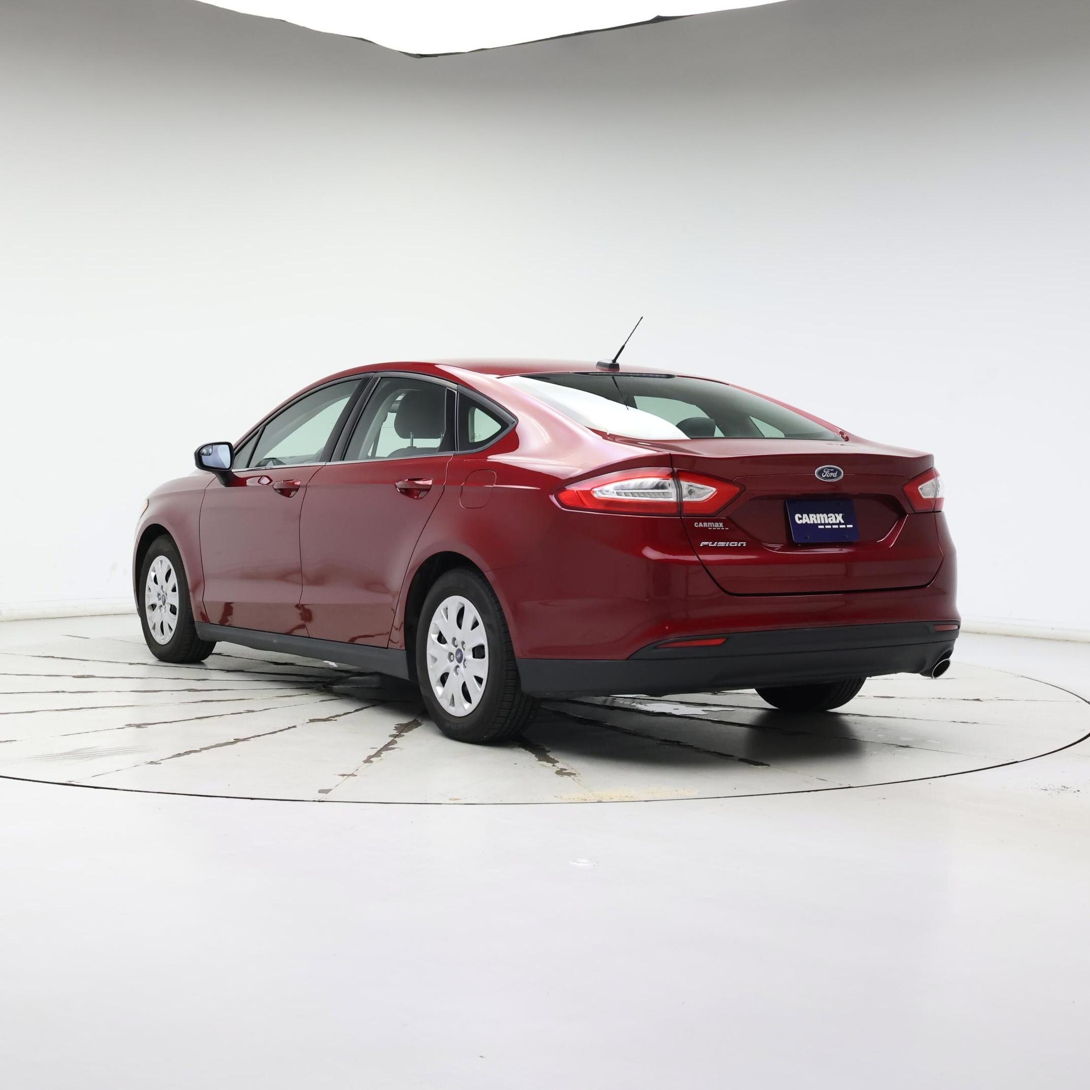 Thumbnail: 2013 Ford Fusion - 2