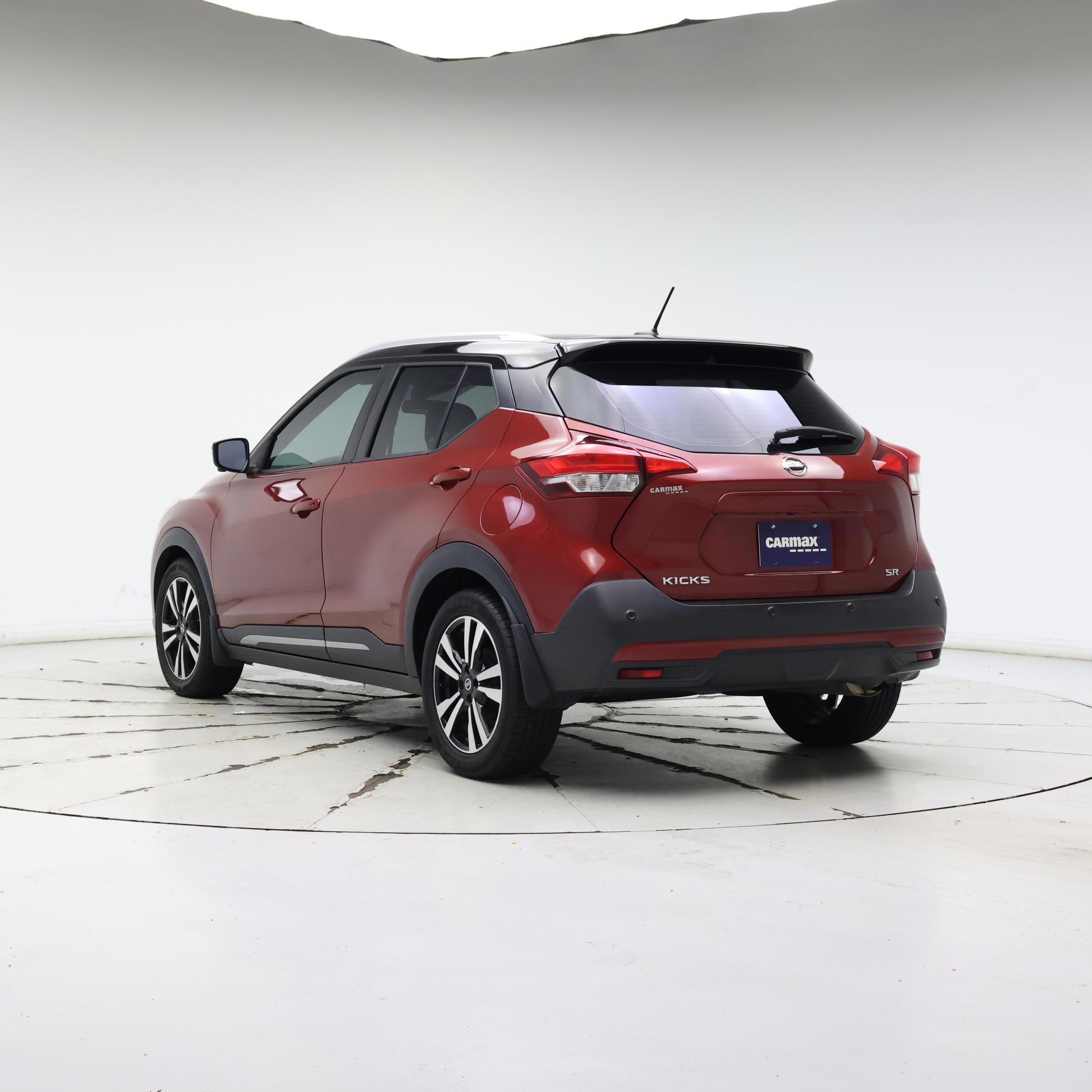Thumbnail: 2020 Nissan Kicks - 2