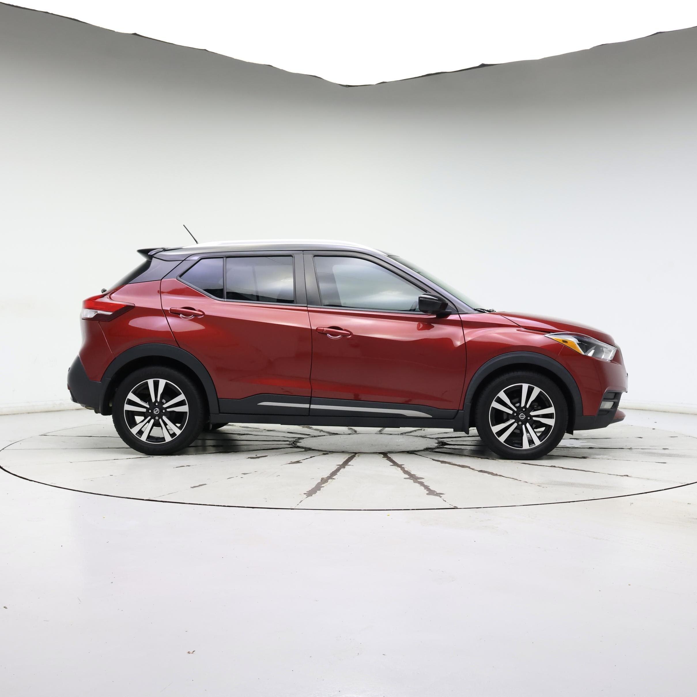 Thumbnail: 2020 Nissan Kicks - 7