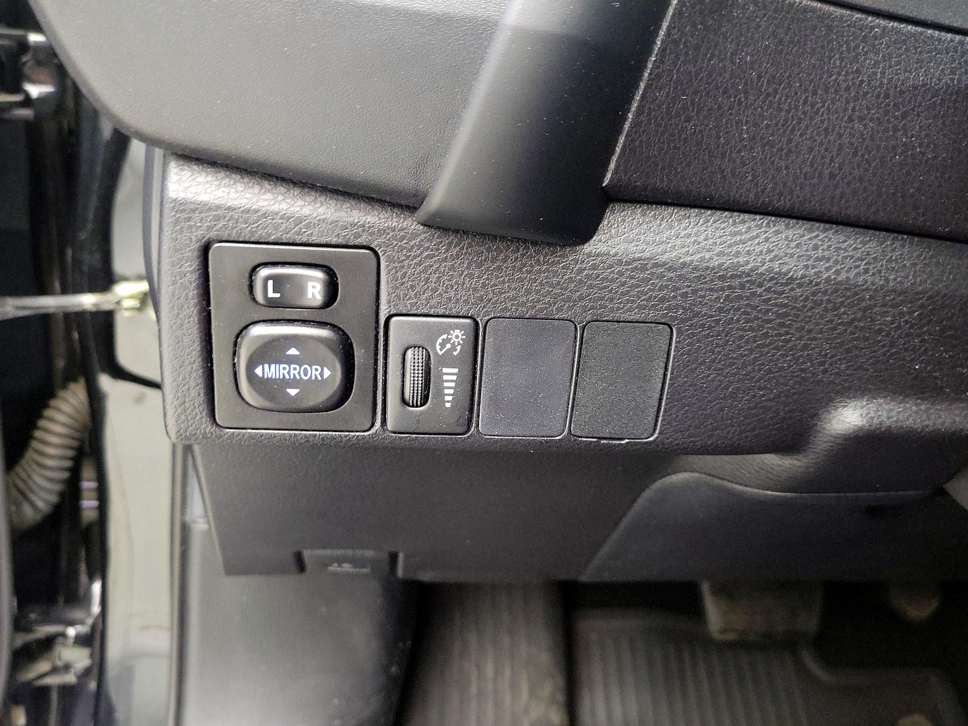 Thumbnail: 2019 Toyota Corolla - 13