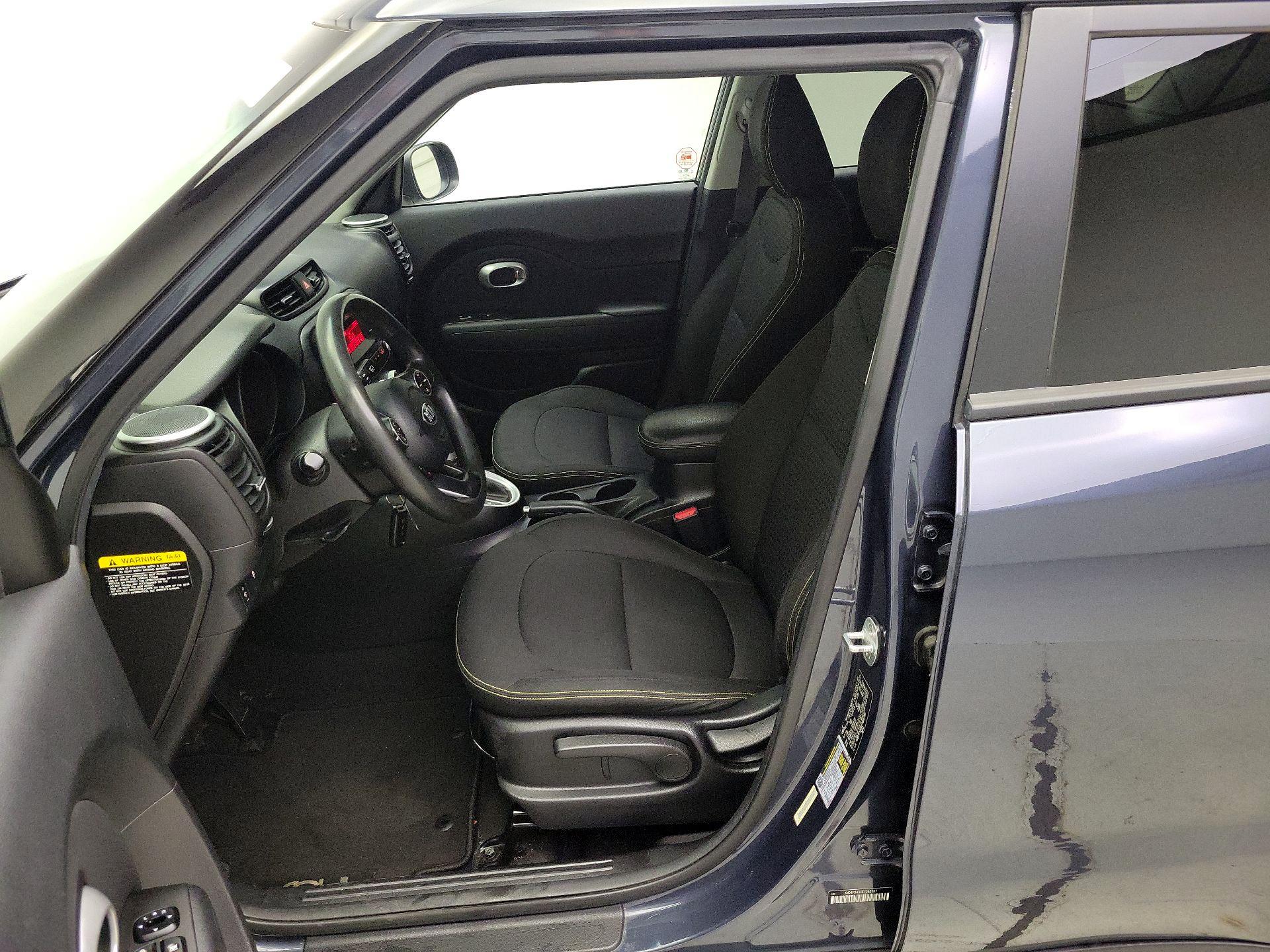 Thumbnail: 2014 Kia Soul - 11