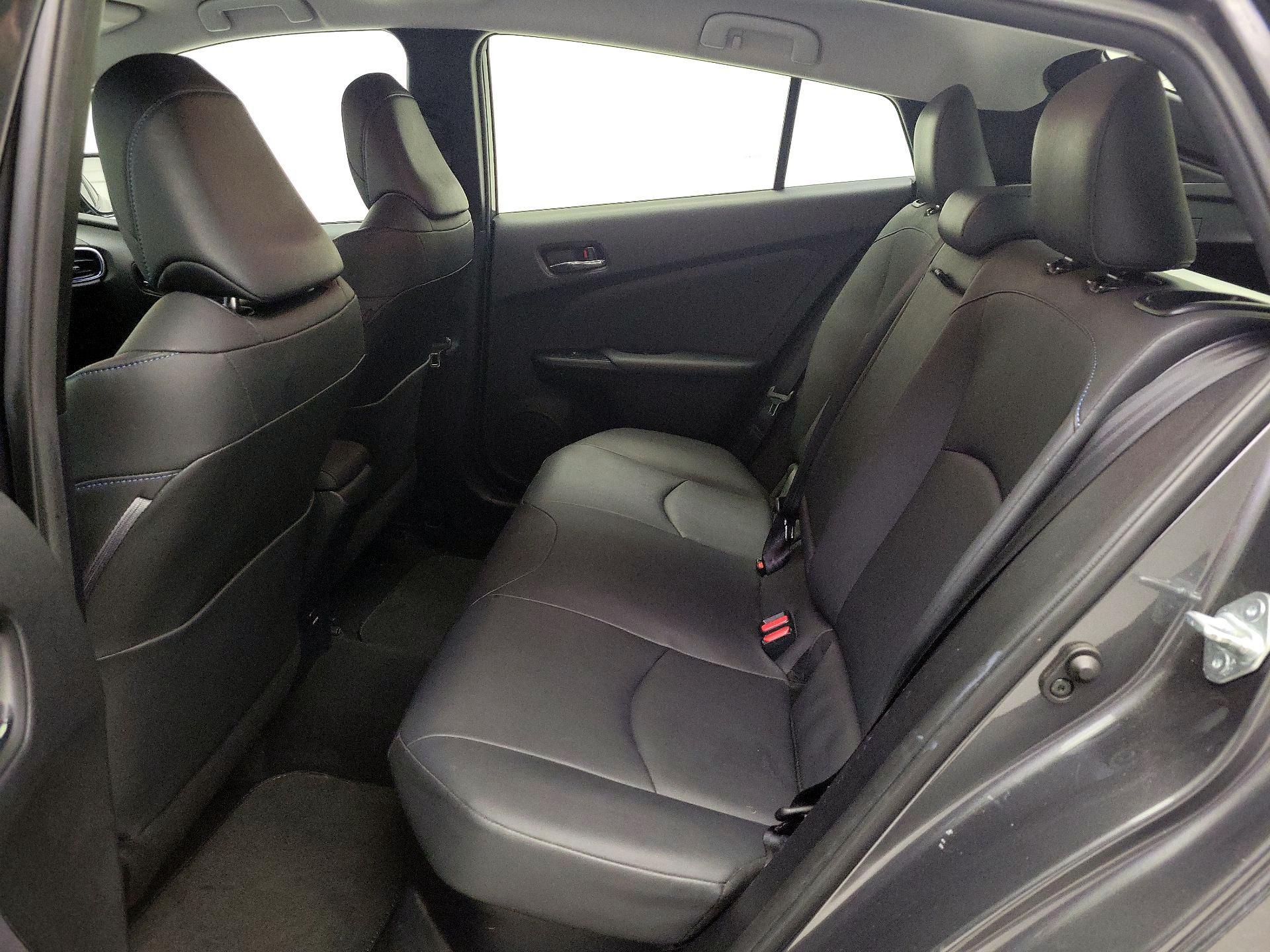 Thumbnail: 2016 Toyota Prius - 20