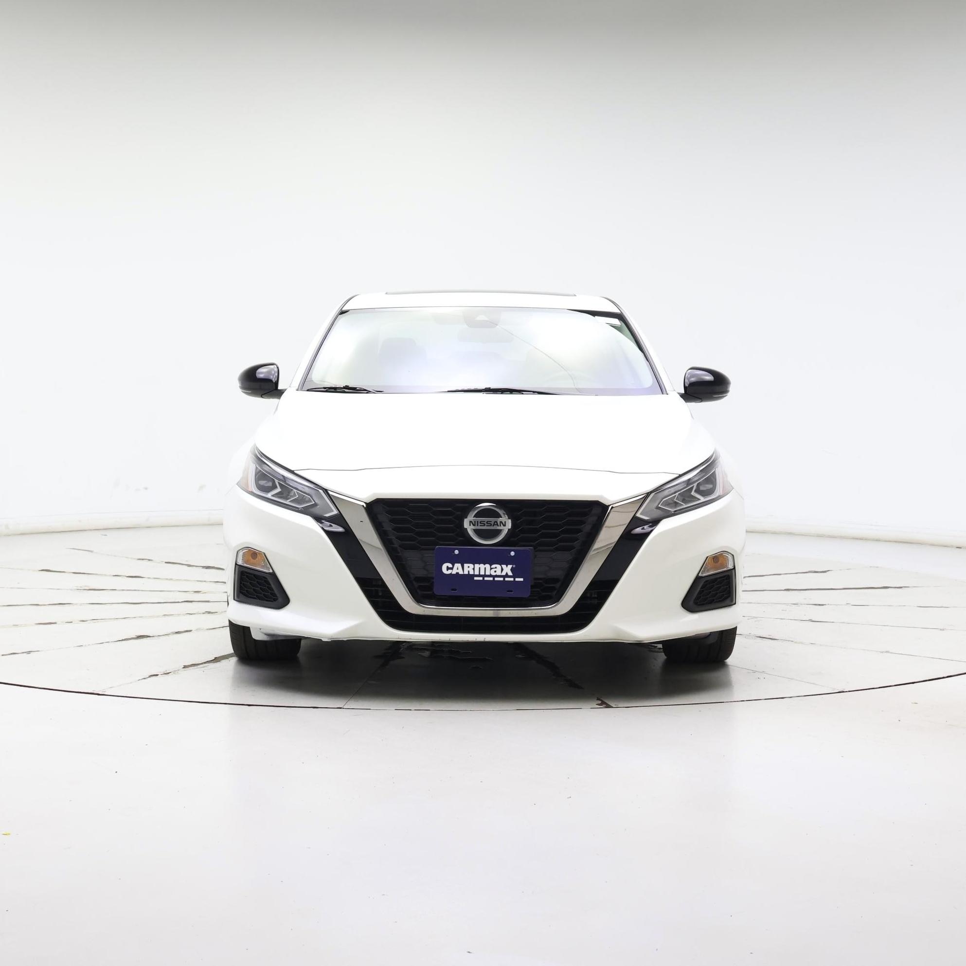 Thumbnail: 2020 Nissan Altima - 5