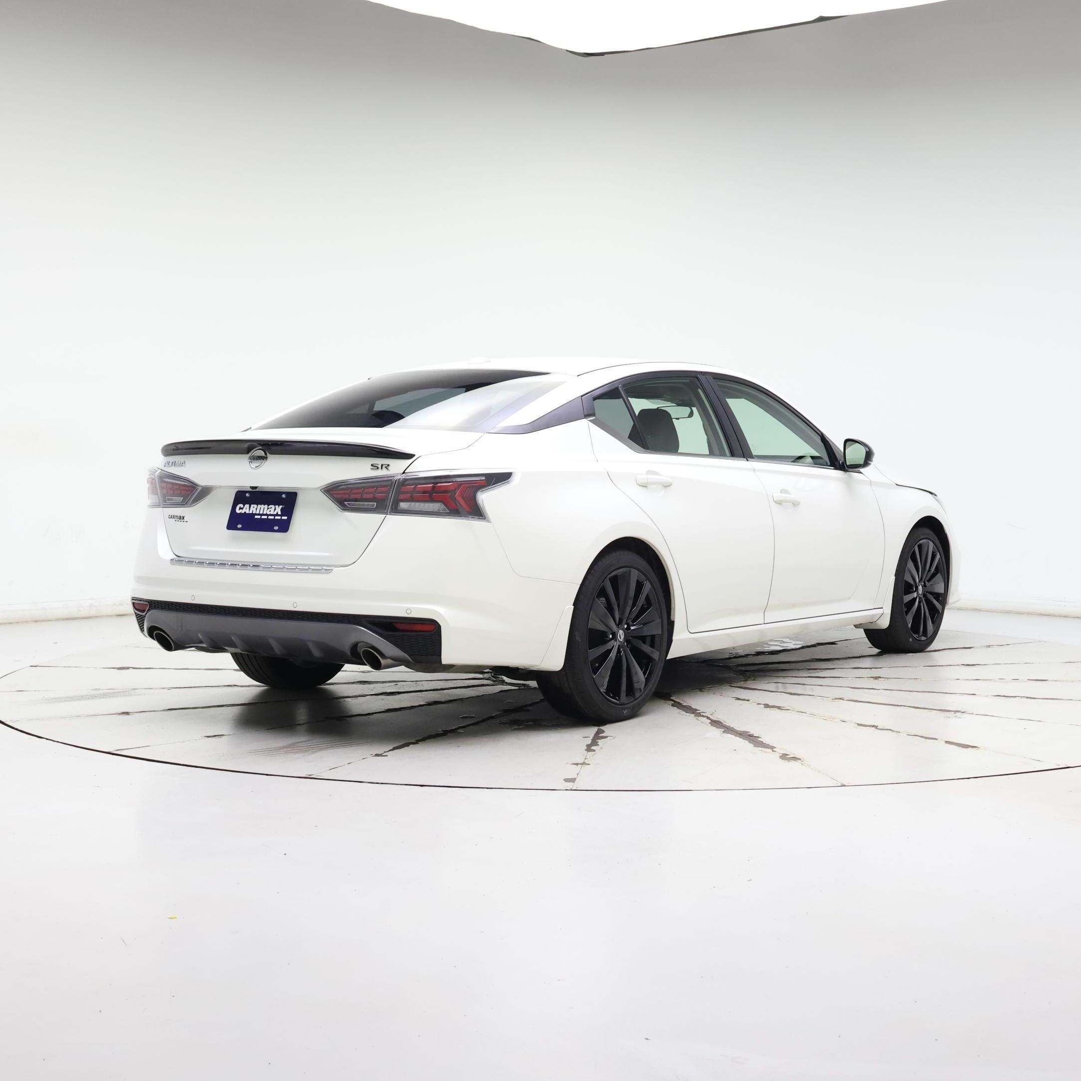 Thumbnail: 2020 Nissan Altima - 8