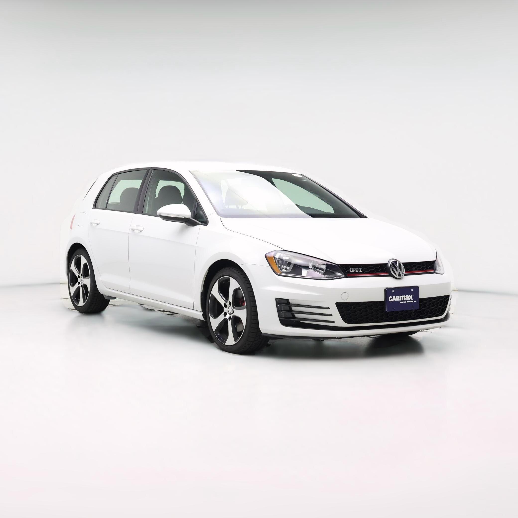 Thumbnail: 2017 Volkswagen Golf - 1