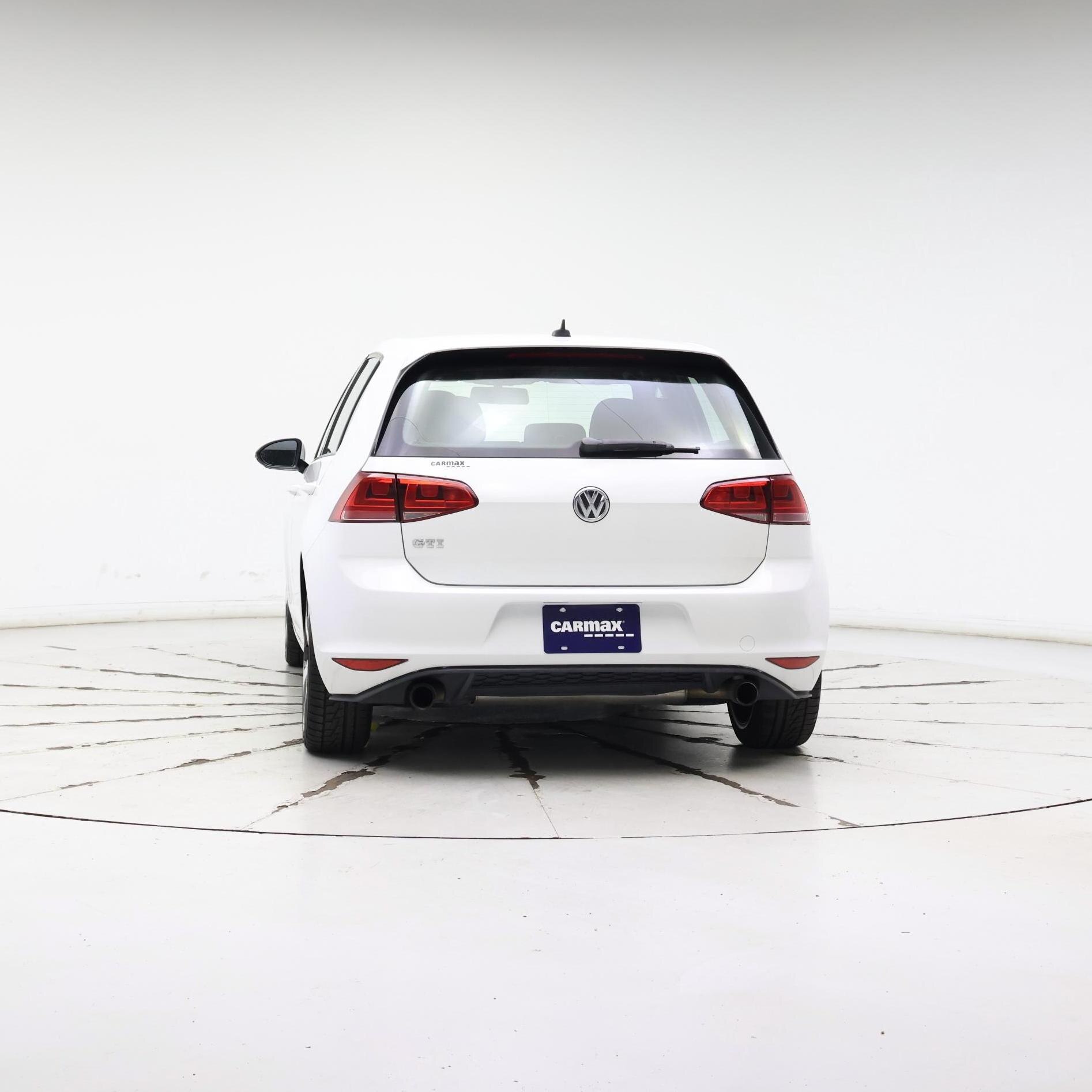 Thumbnail: 2017 Volkswagen Golf - 6
