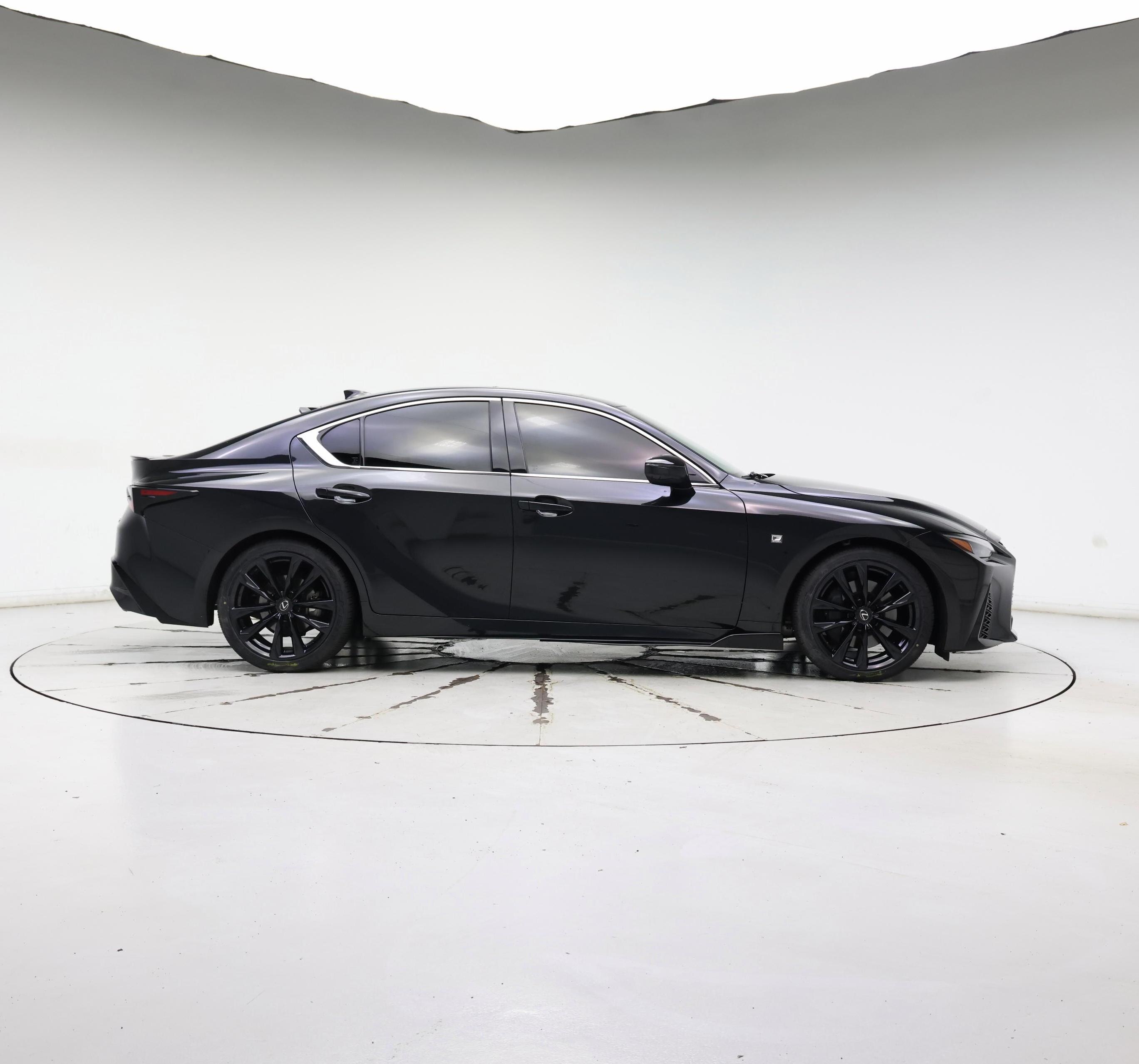 Thumbnail: 2022 Lexus IS - 7