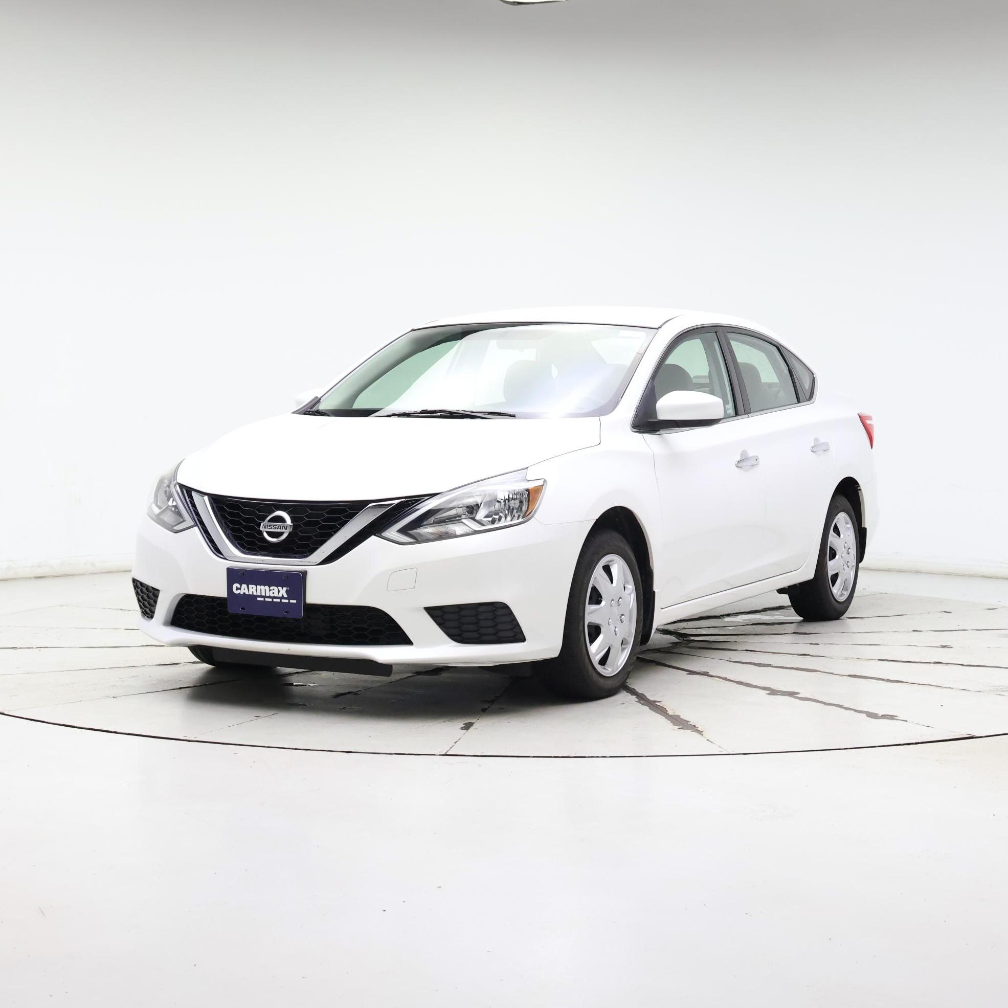 Thumbnail: 2016 Nissan Sentra - 4