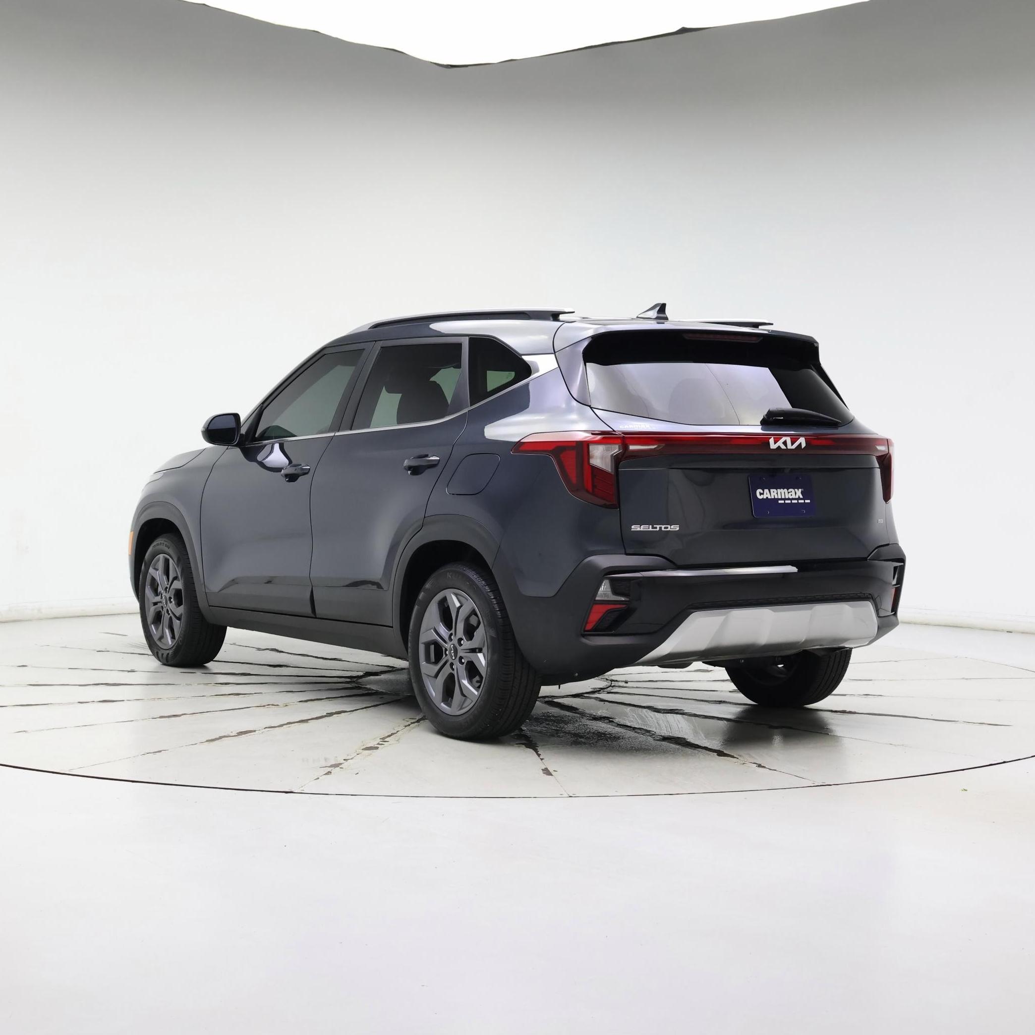 Thumbnail: 2024 Kia Seltos - 2