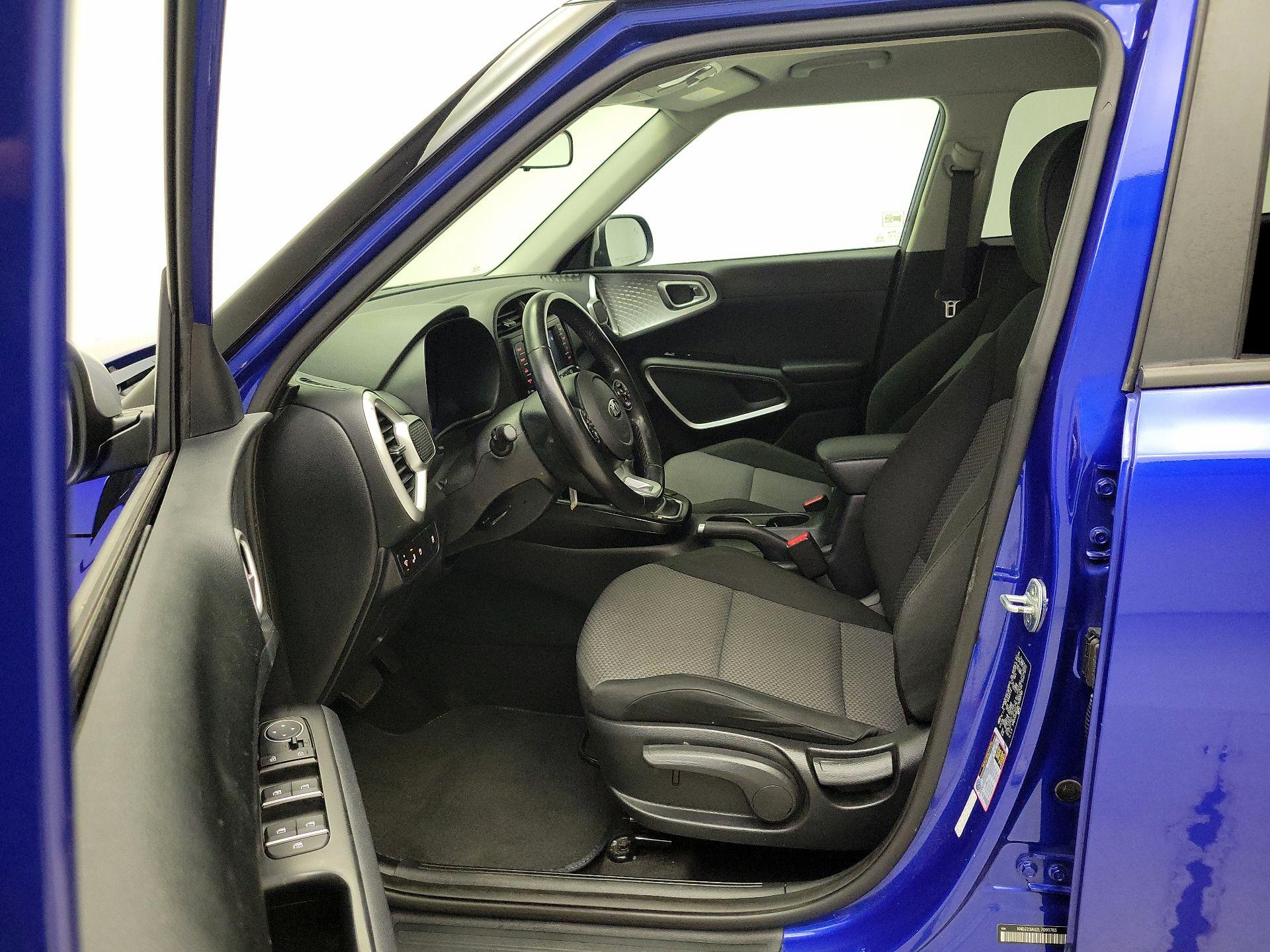 Thumbnail: 2020 Kia Soul - 11