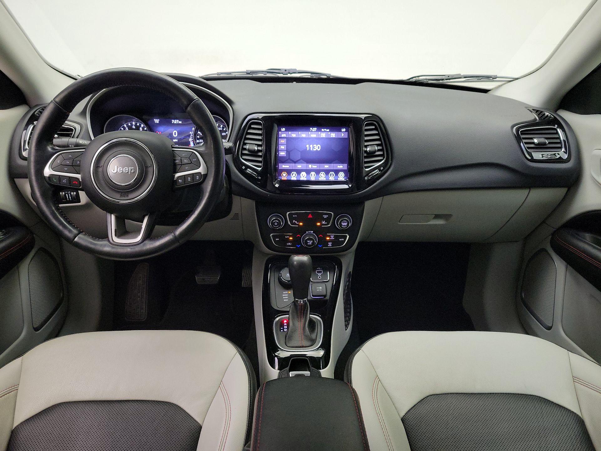 Thumbnail: 2021 Jeep Compass - 9