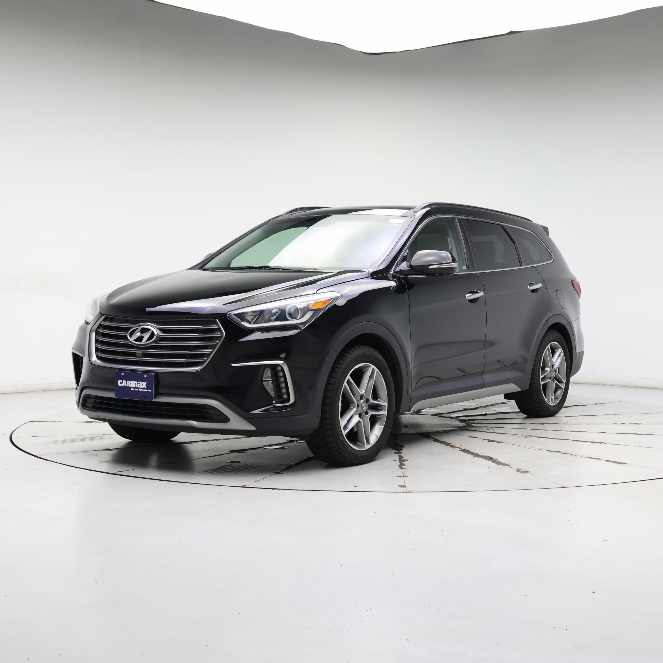 Thumbnail: 2019 Hyundai Santa Fe - 4