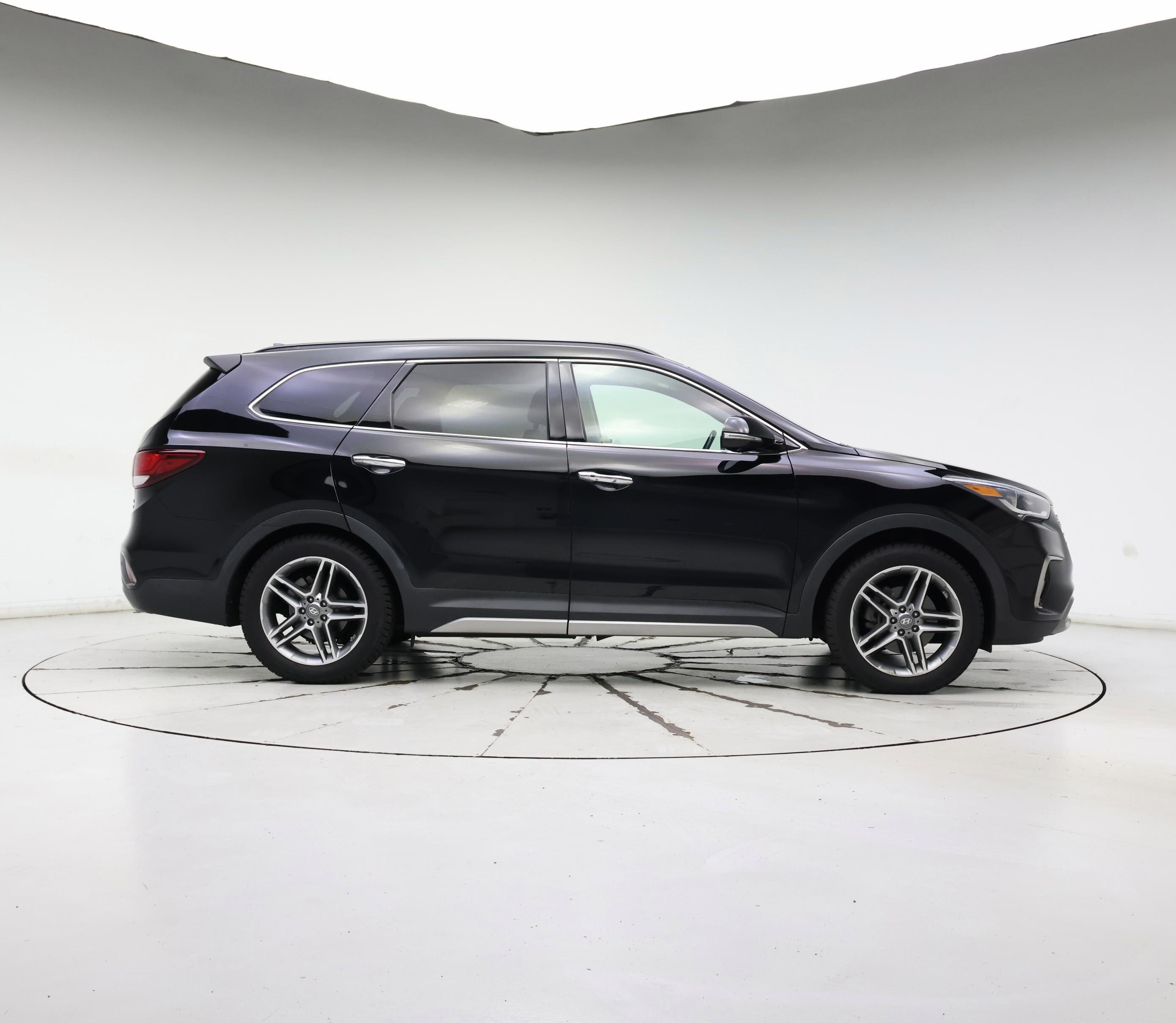 Thumbnail: 2019 Hyundai Santa Fe - 7