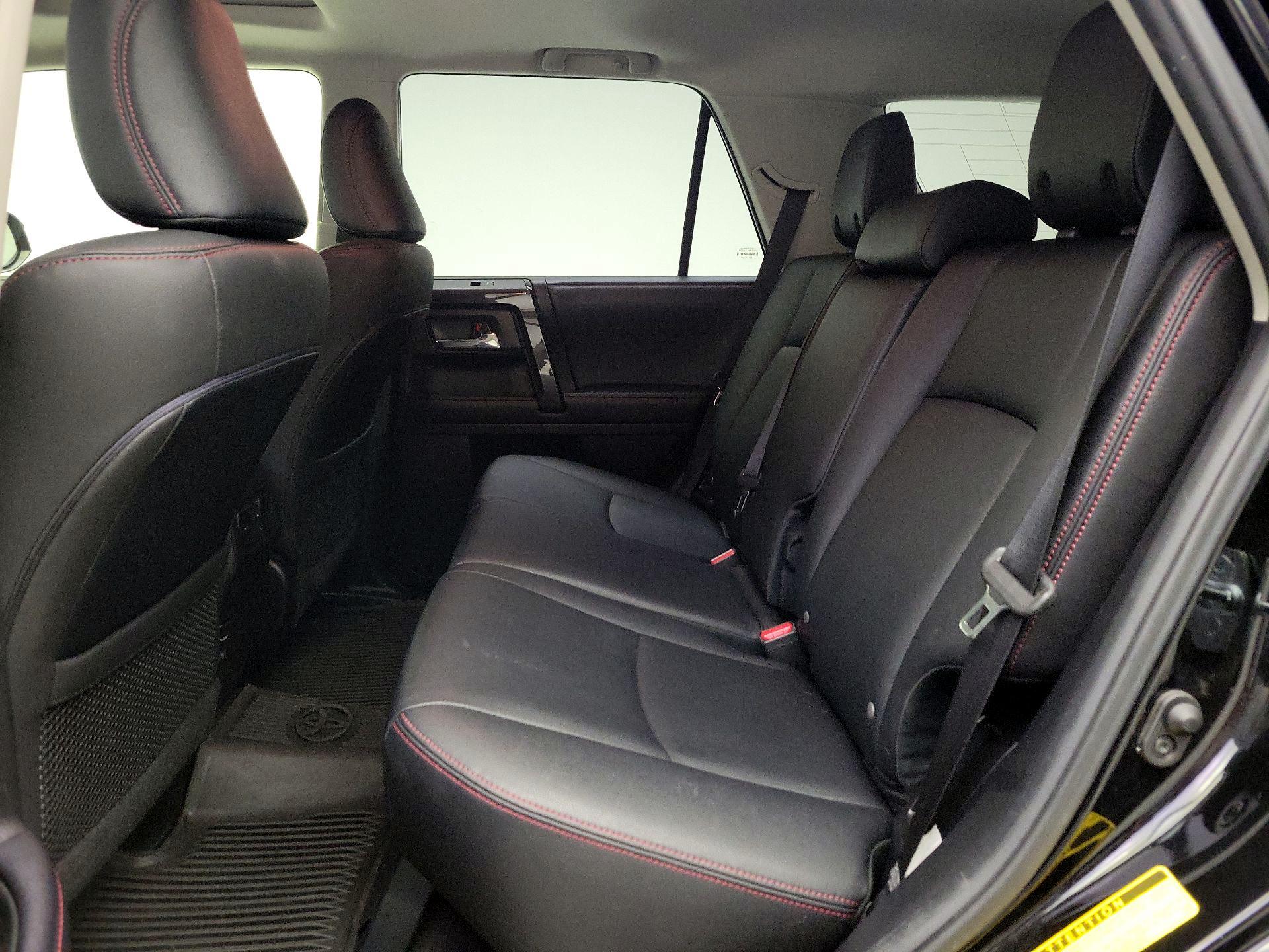 Thumbnail: 2019 Toyota 4Runner - 20