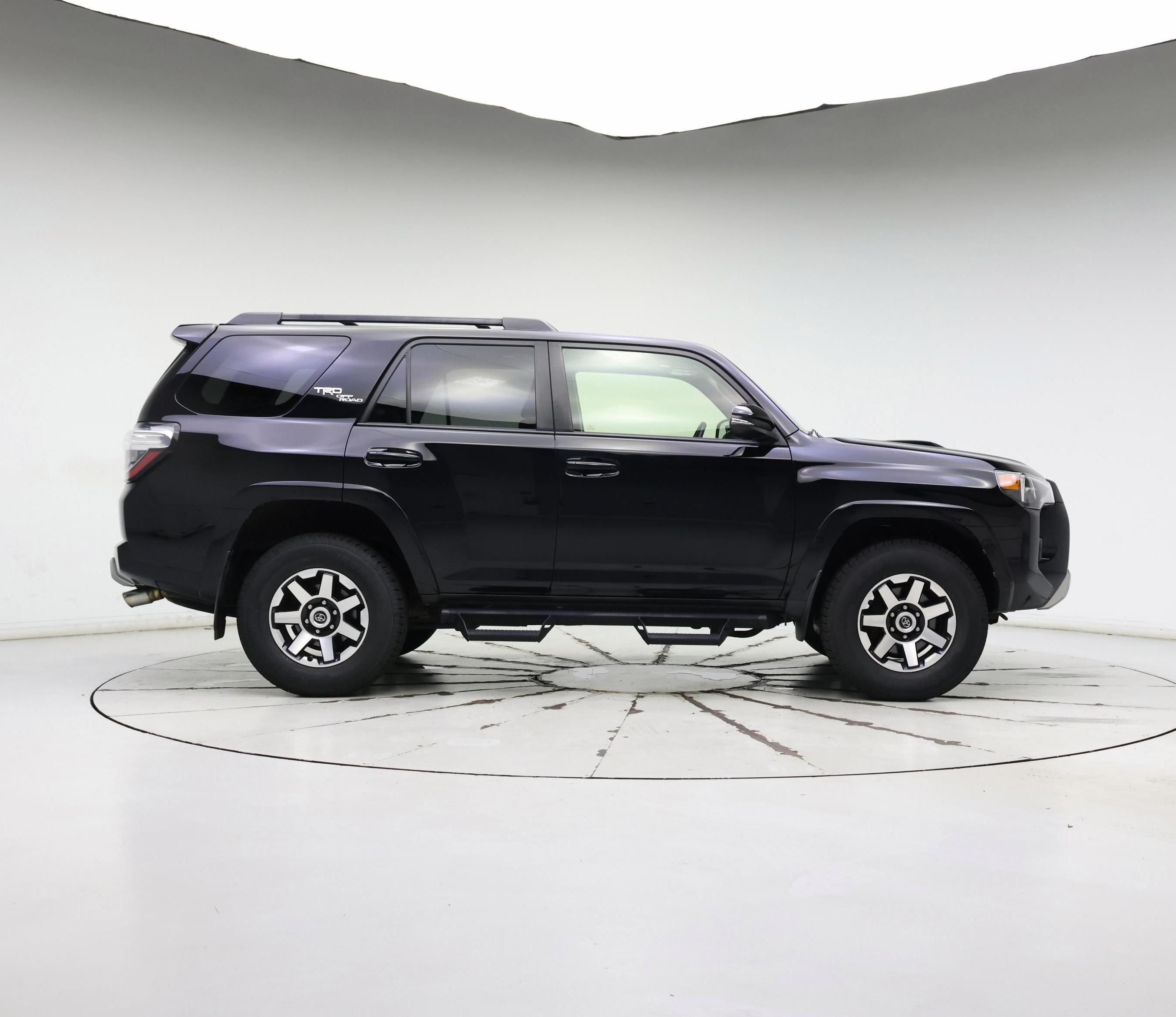 Thumbnail: 2019 Toyota 4Runner - 7