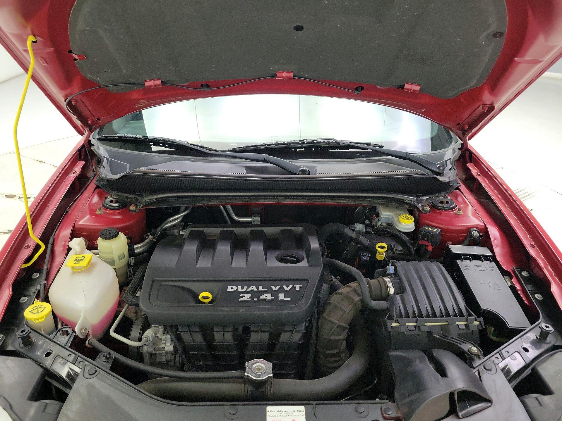 Thumbnail: 2014 Dodge Avenger - 20