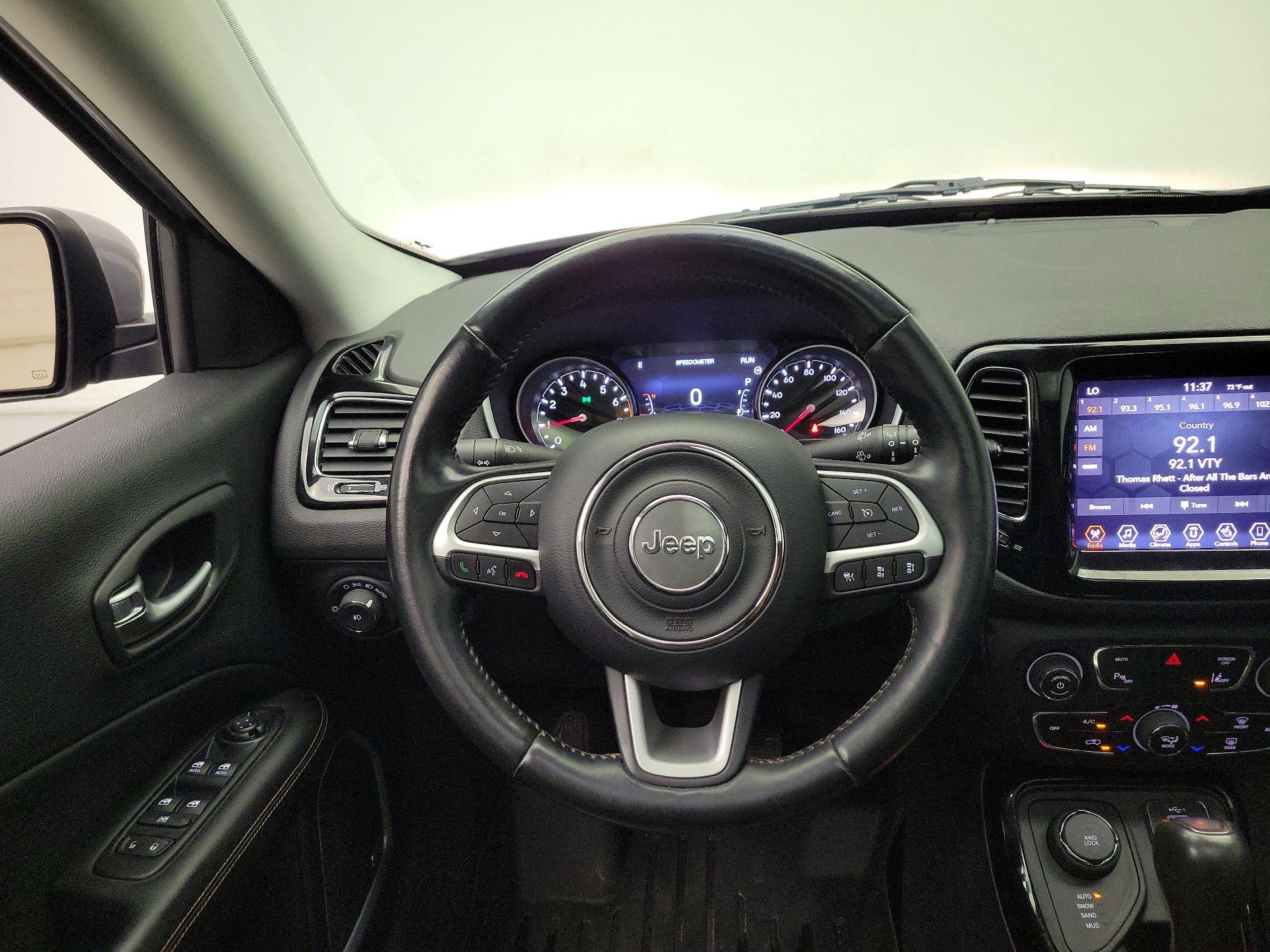 Thumbnail: 2021 Jeep Compass - 10