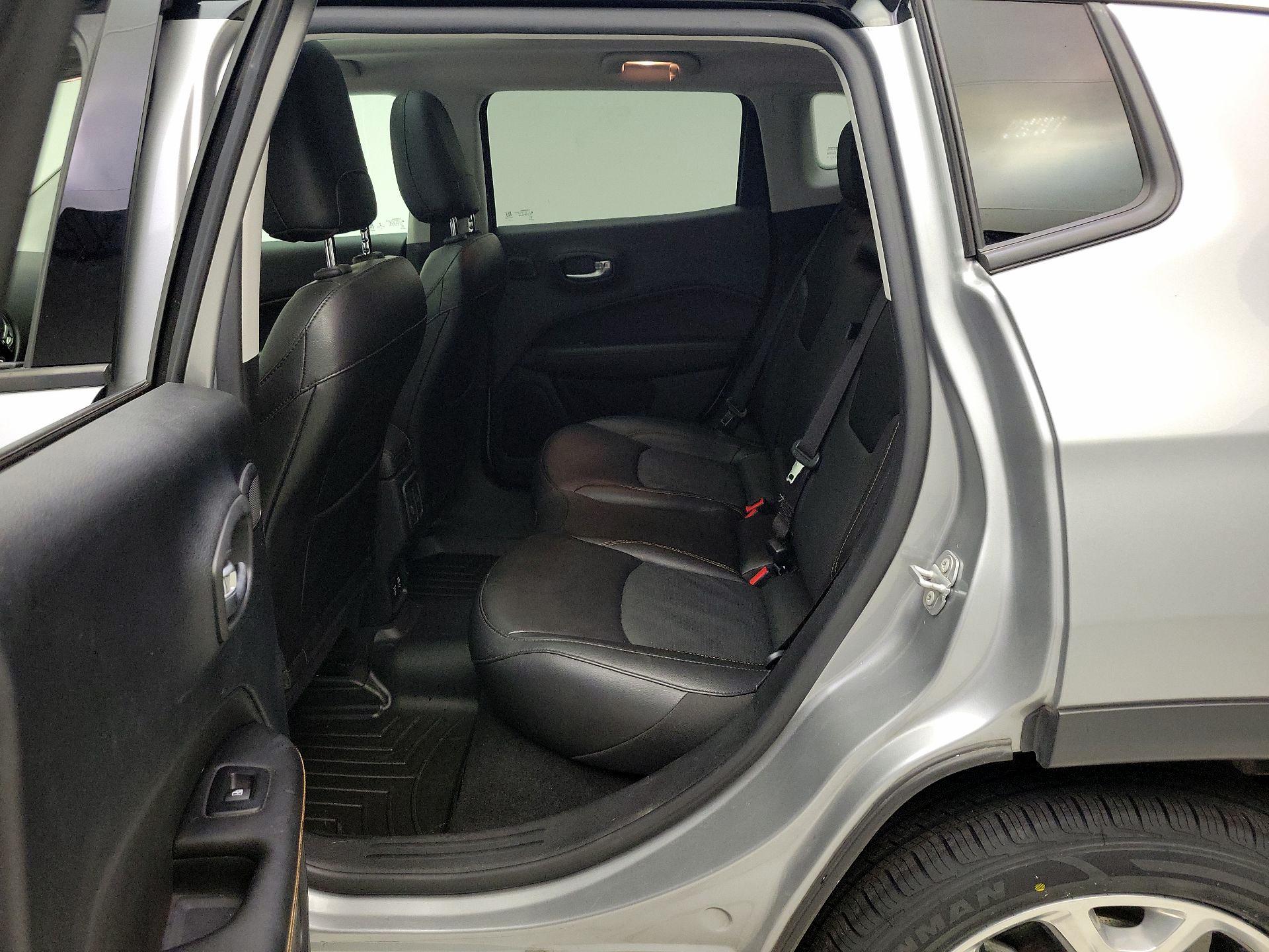 Thumbnail: 2021 Jeep Compass - 20