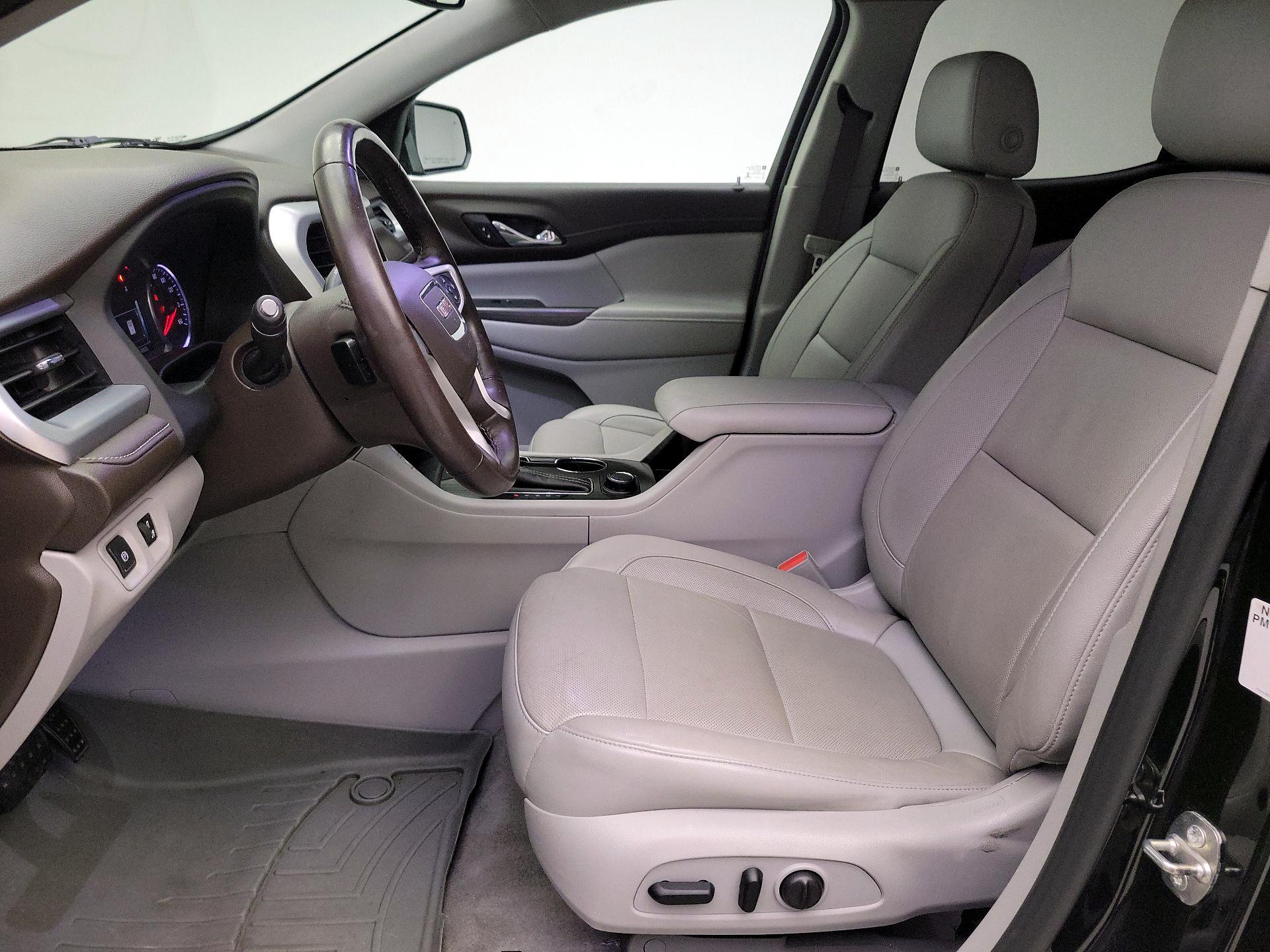 Thumbnail: 2019 GMC Acadia - 11