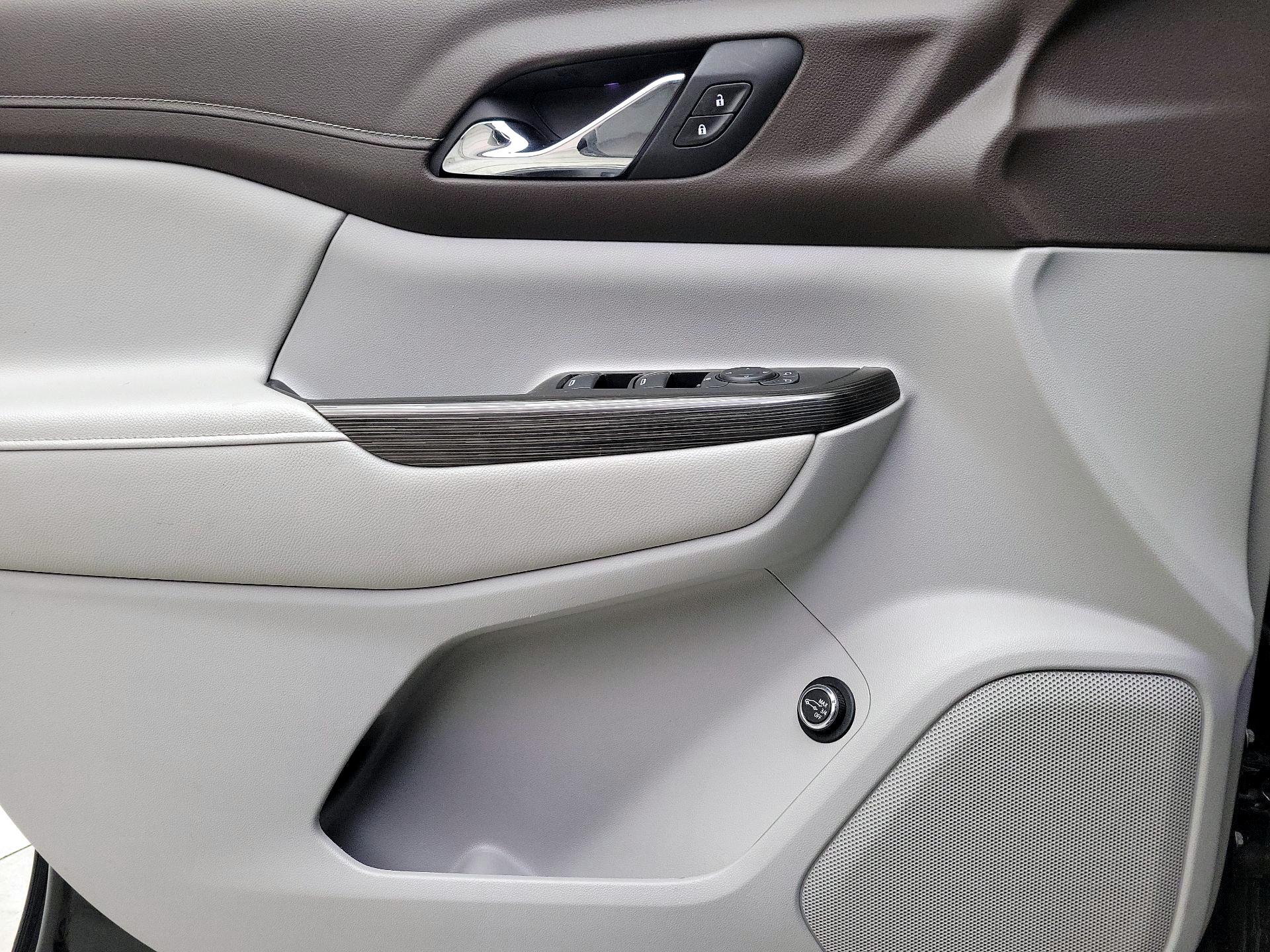 Thumbnail: 2019 GMC Acadia - 12