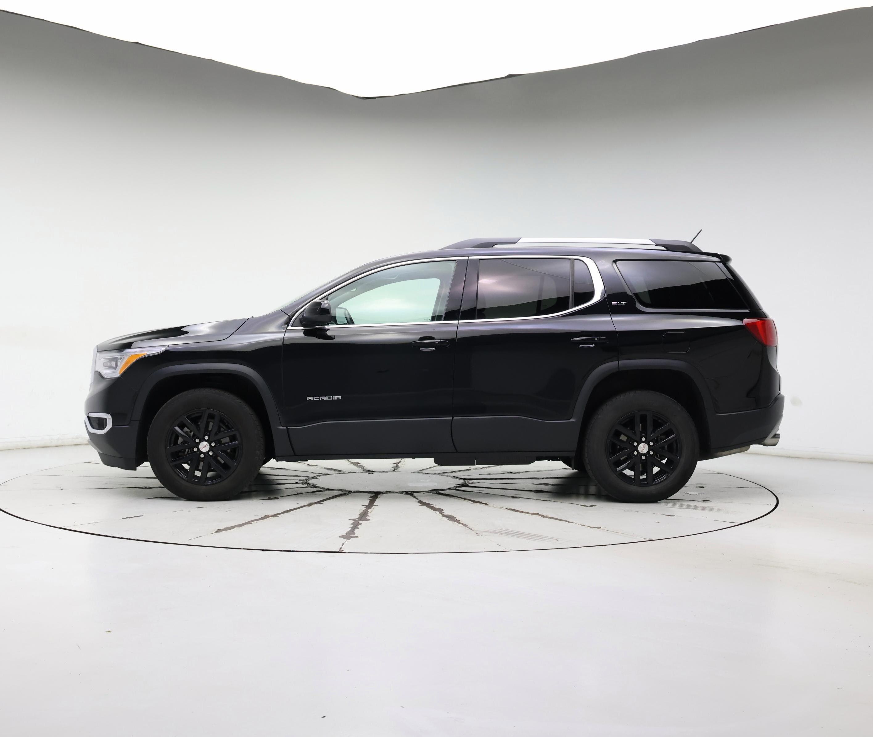 Thumbnail: 2019 GMC Acadia - 3