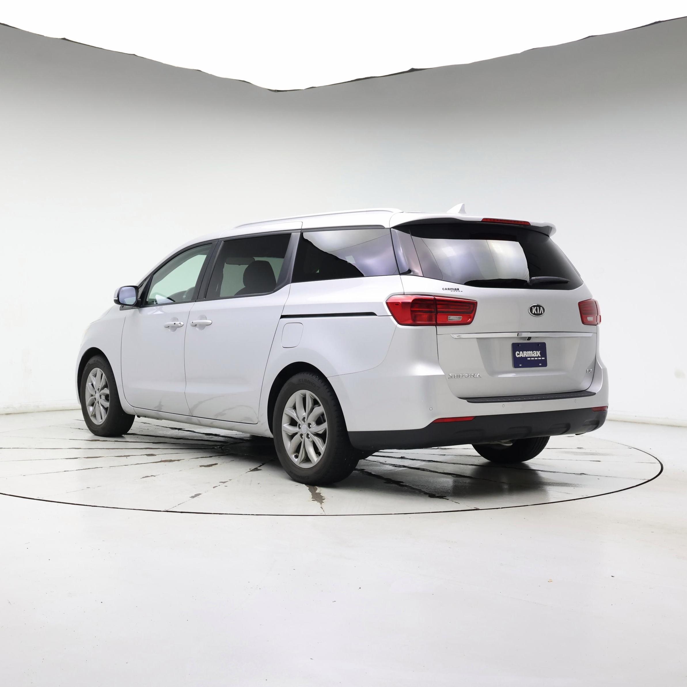 Thumbnail: 2020 Kia Sedona - 2