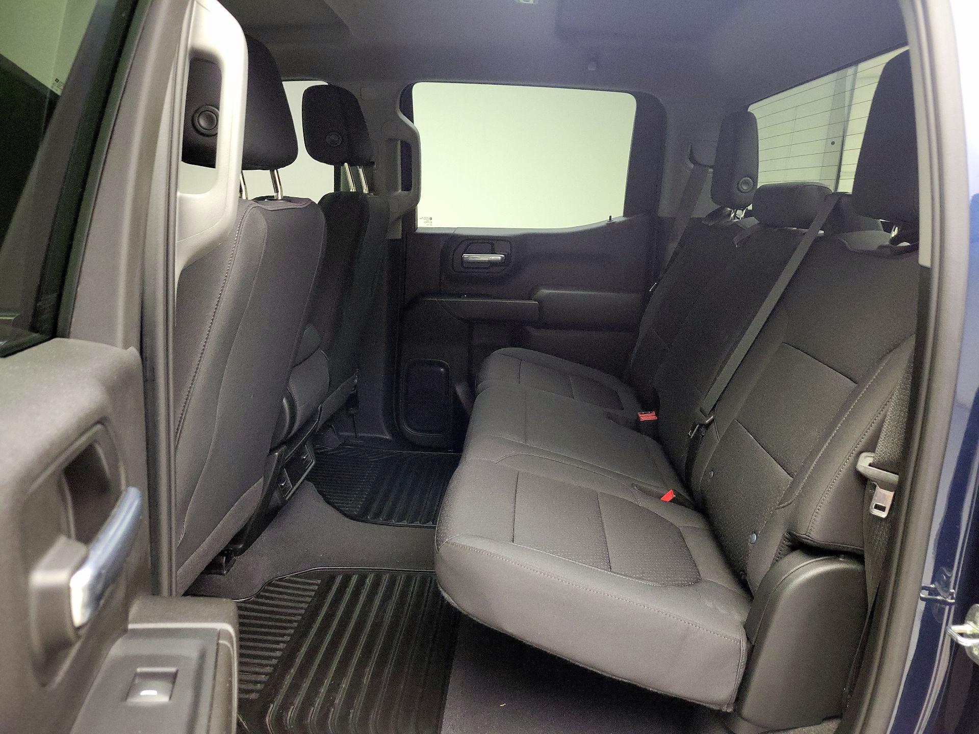 Thumbnail: 2021 Chevrolet Silverado 1500 - 19
