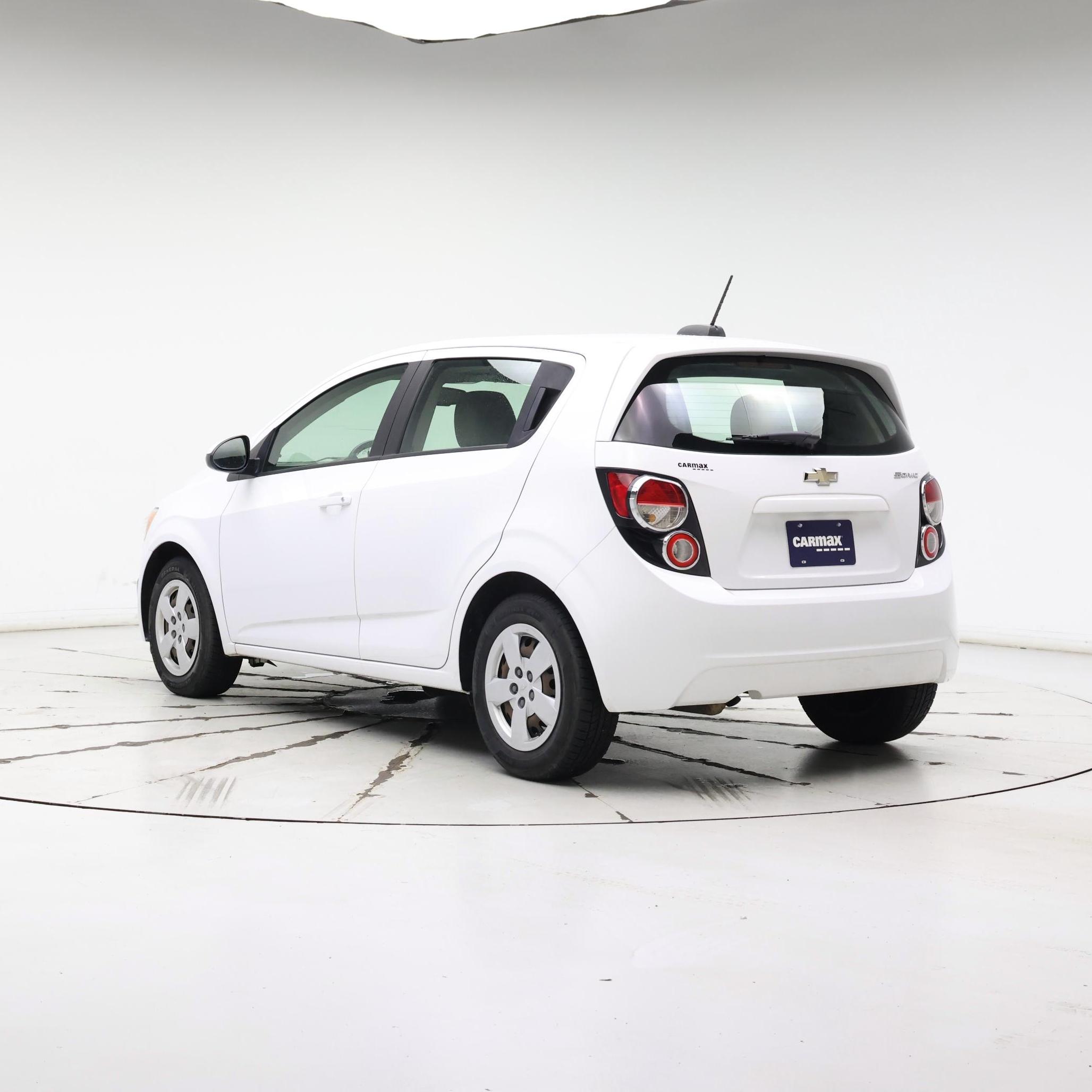 Thumbnail: 2016 Chevrolet Sonic - 2