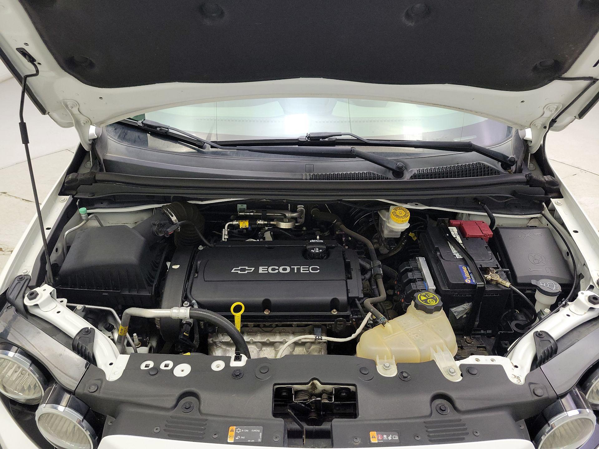 Thumbnail: 2016 Chevrolet Sonic - 20