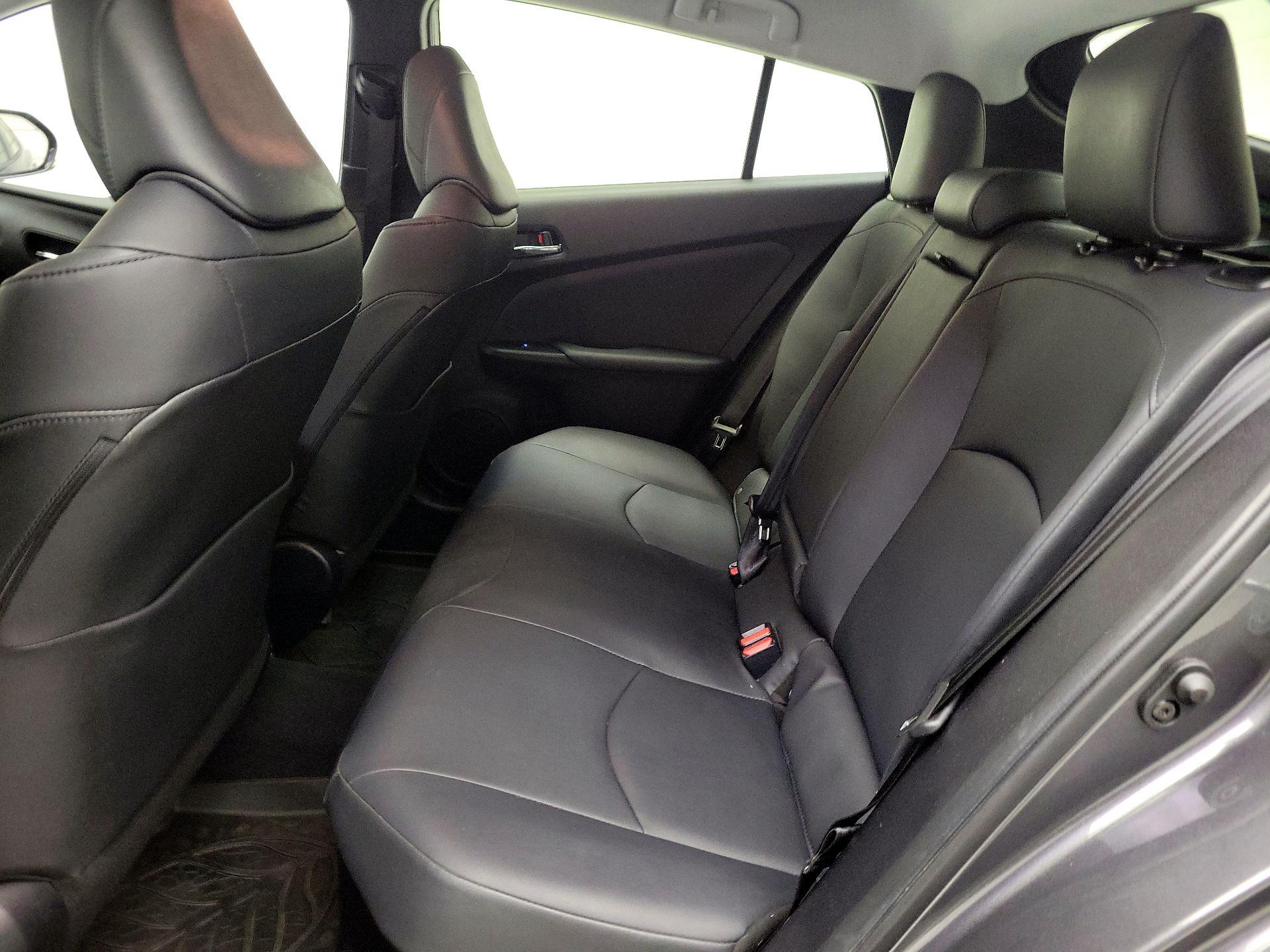 Thumbnail: 2016 Toyota Prius - 18