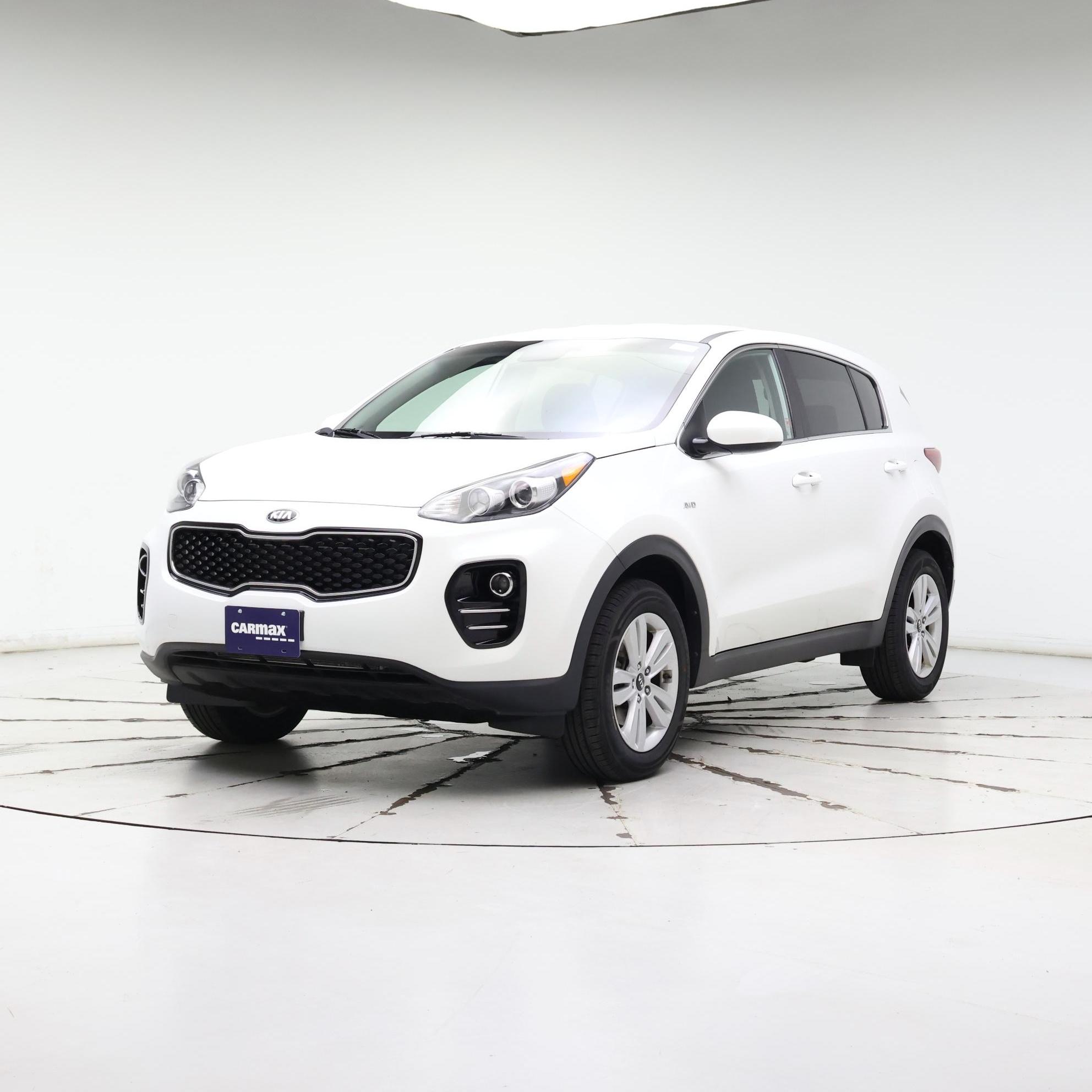Thumbnail: 2019 Kia Sportage - 4