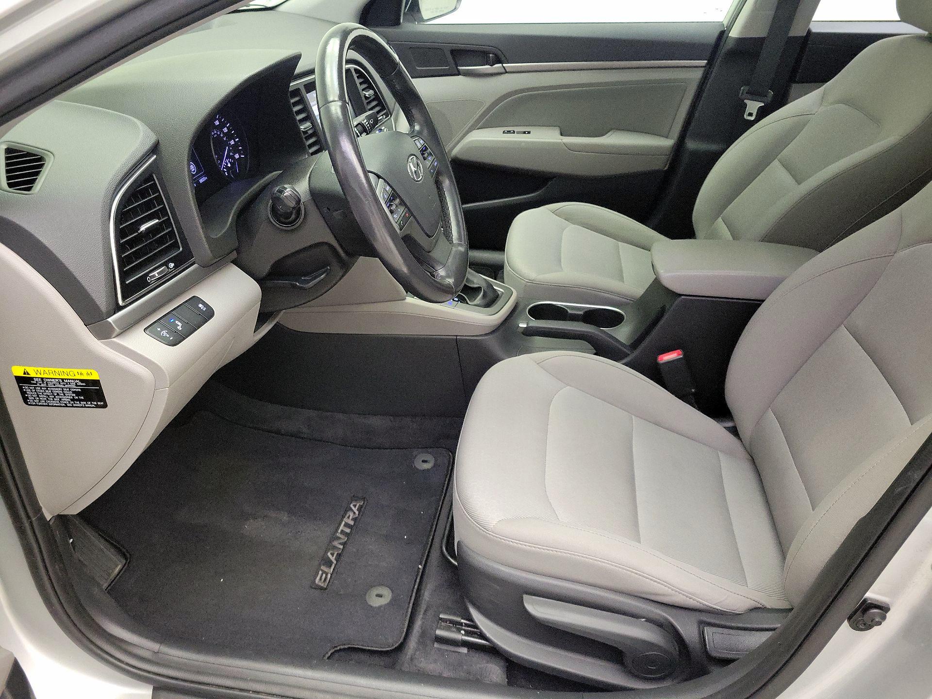 Thumbnail: 2018 Hyundai Elantra - 11