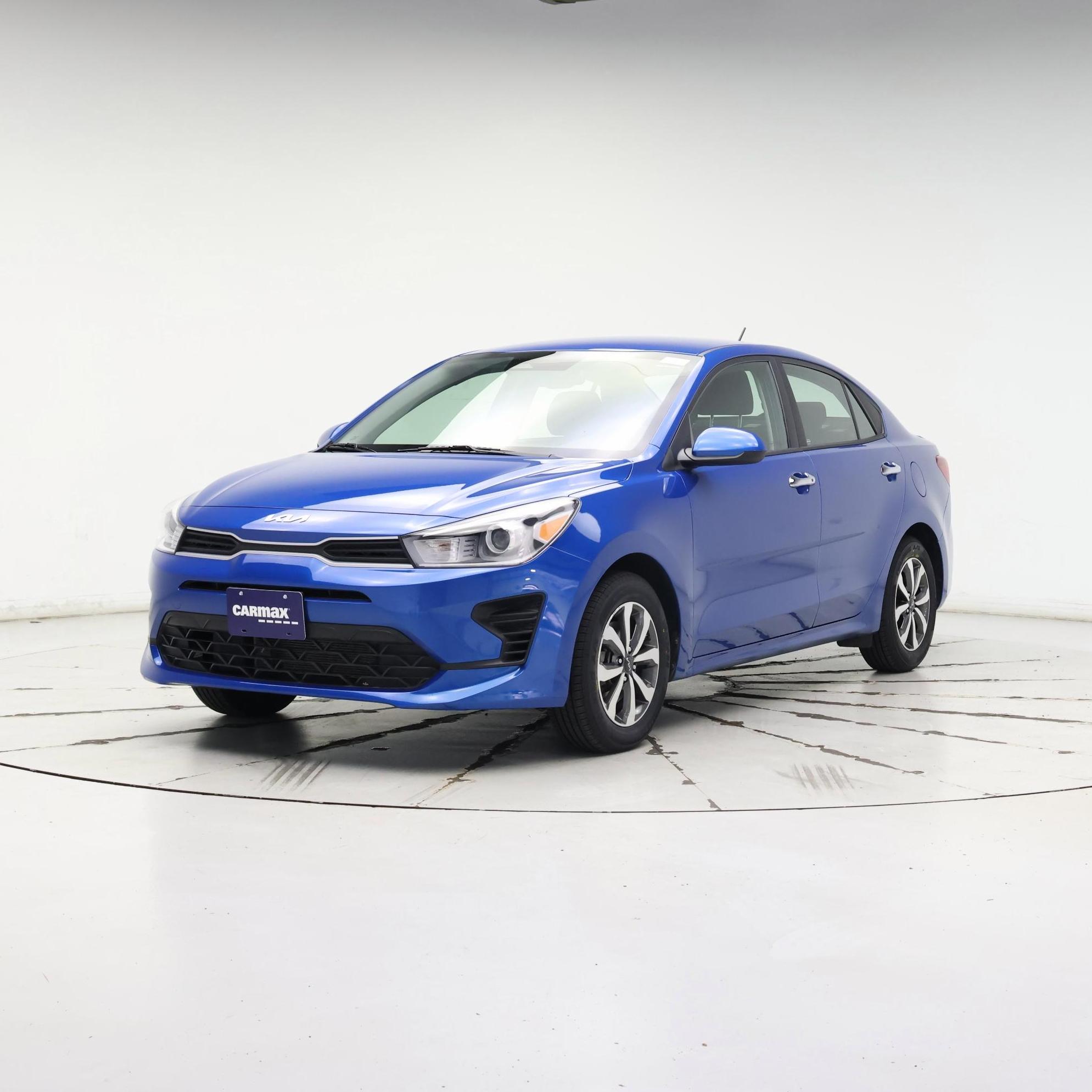 Thumbnail: 2022 Kia Rio - 4