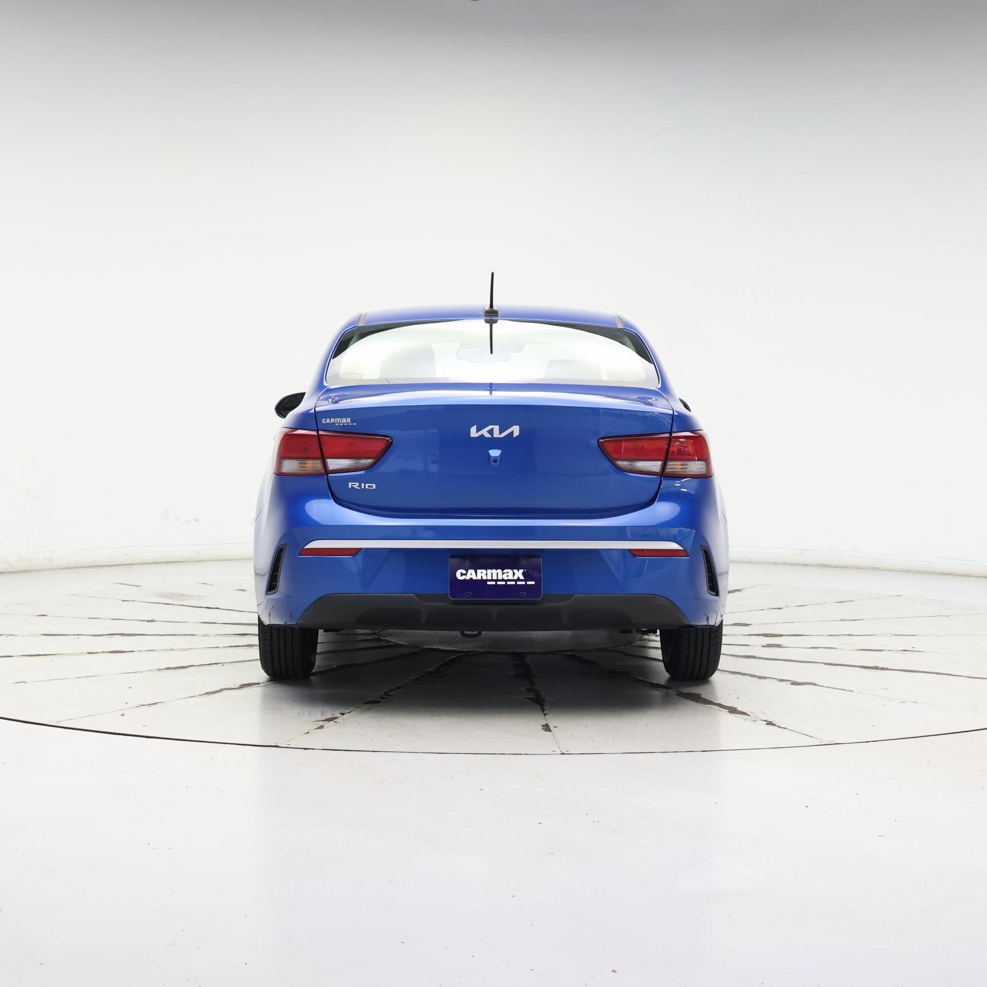 Thumbnail: 2022 Kia Rio - 6
