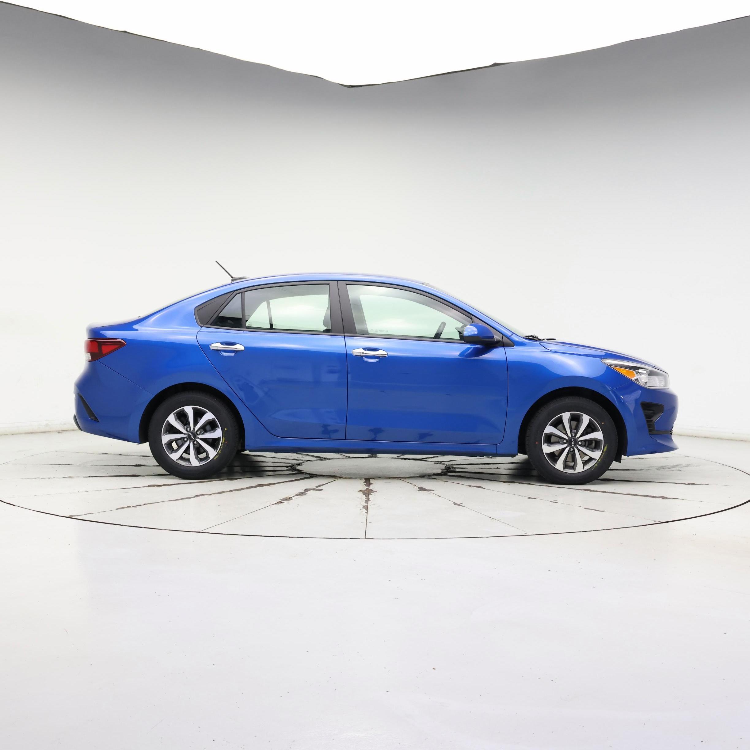 Thumbnail: 2022 Kia Rio - 7